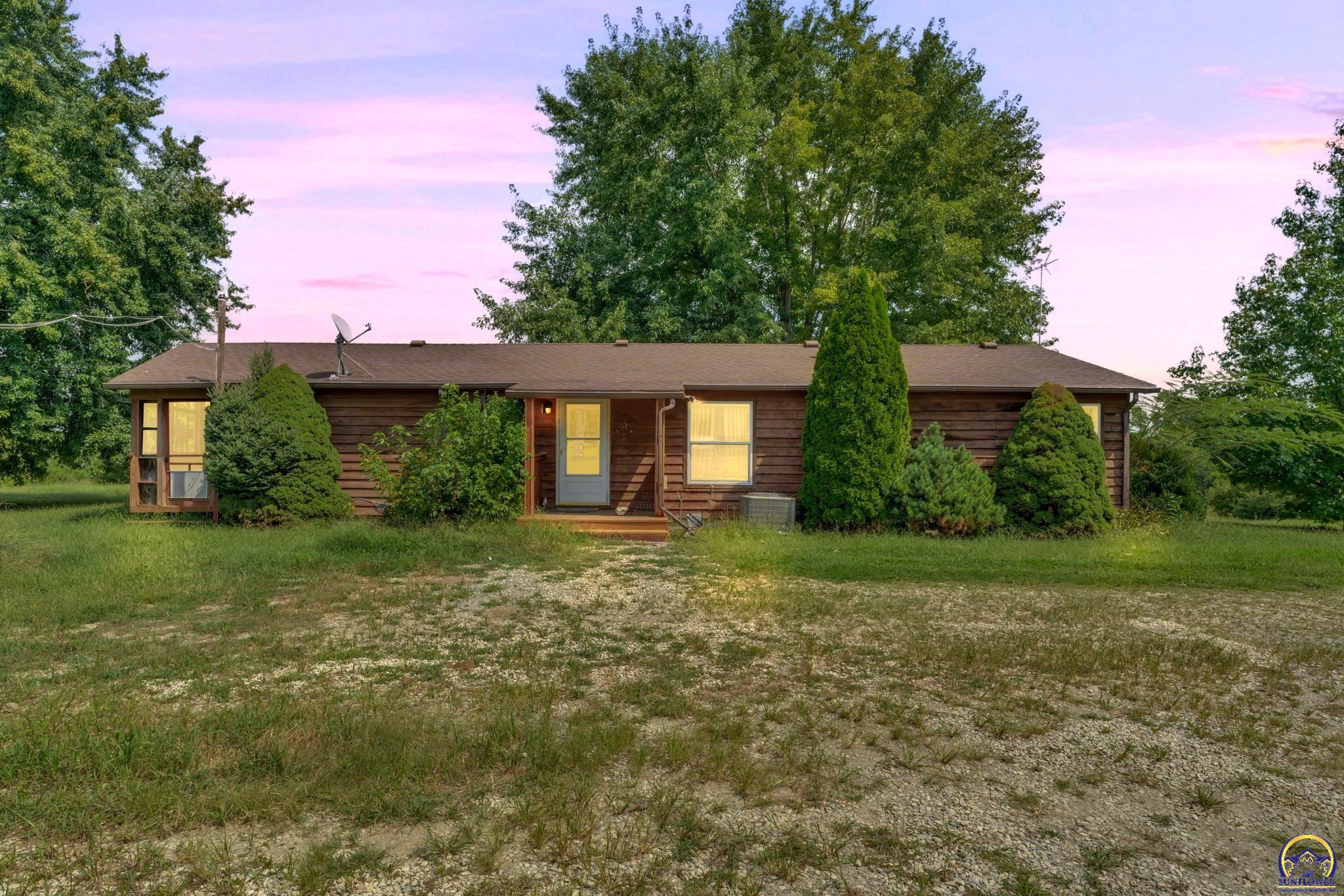 10035 West Lake Rd — photo