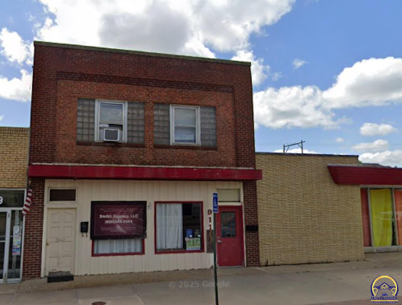 911 Commercial St 915 & 923 Commercial — photo