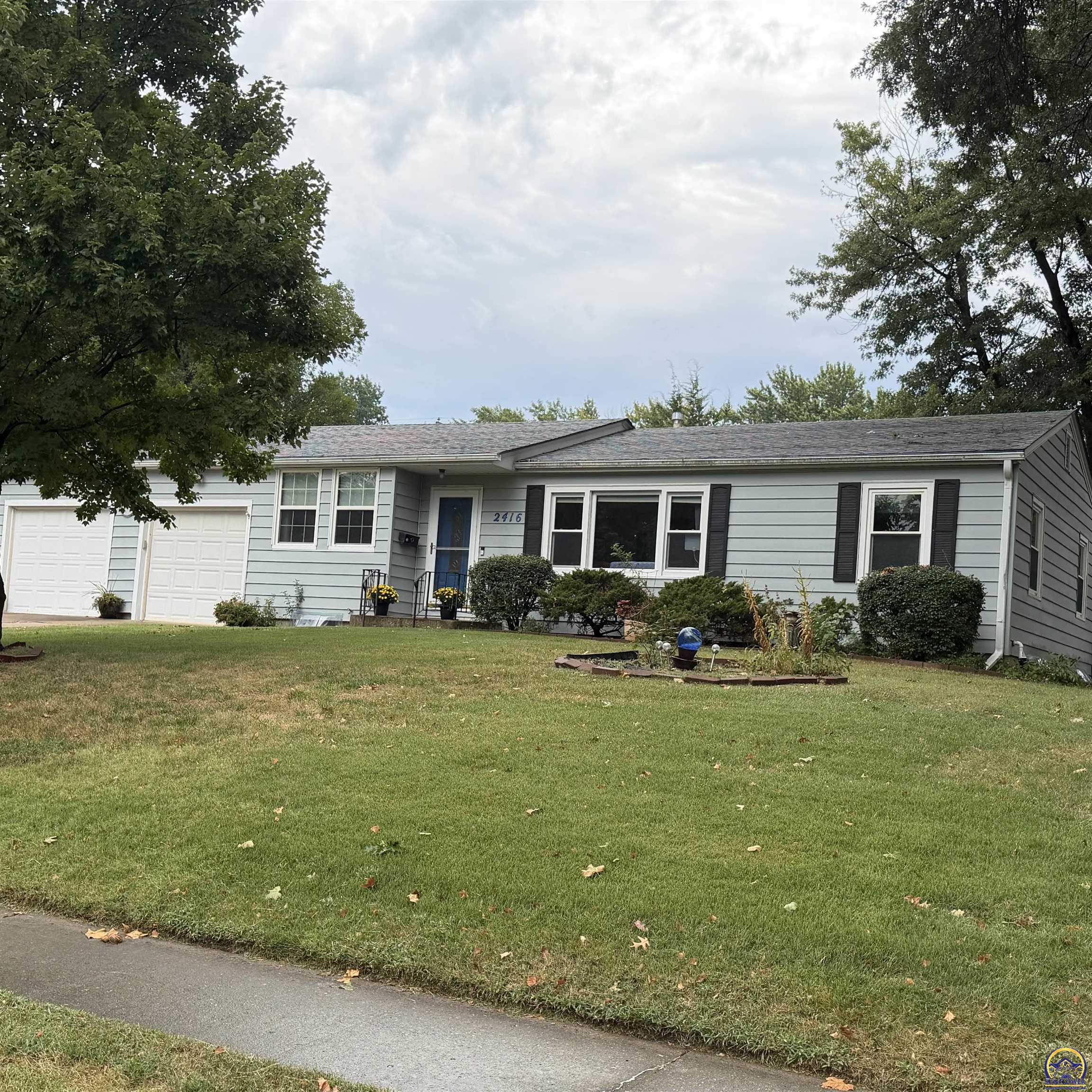 2416 SW Indian Trail — photo