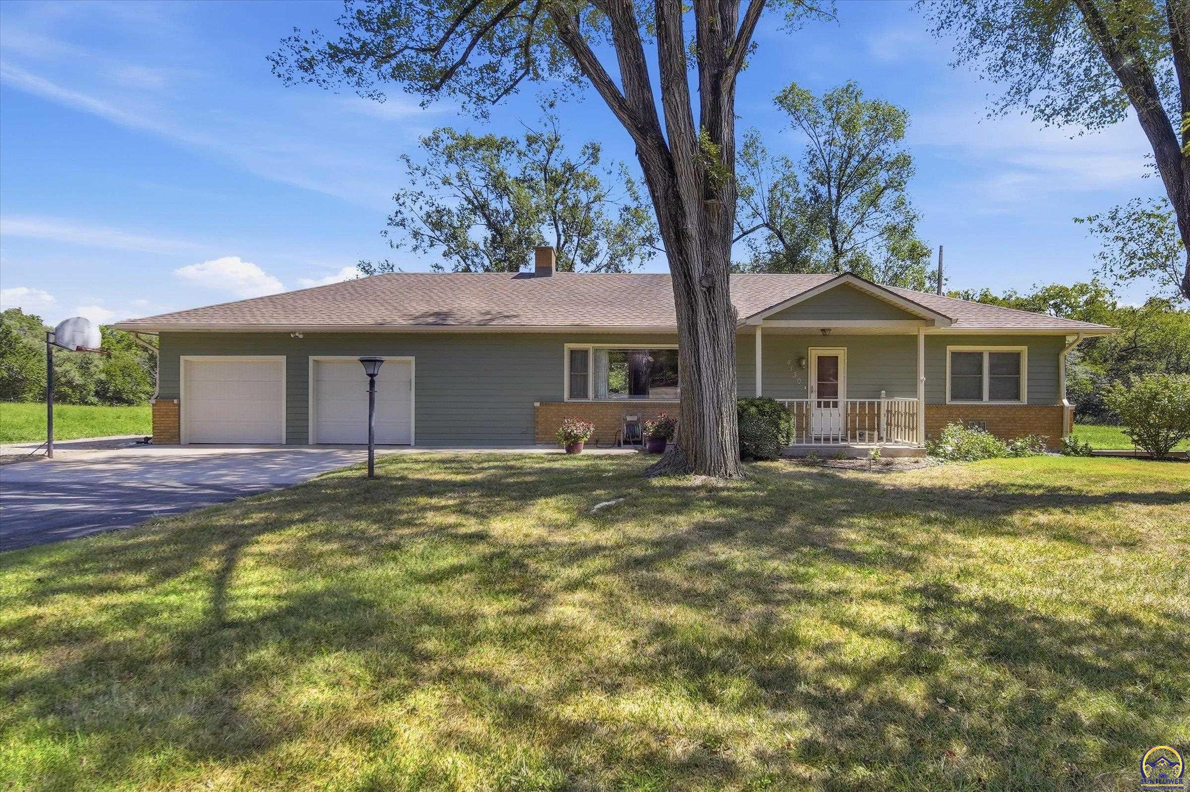 4130 NW Green Hills Rd — photo