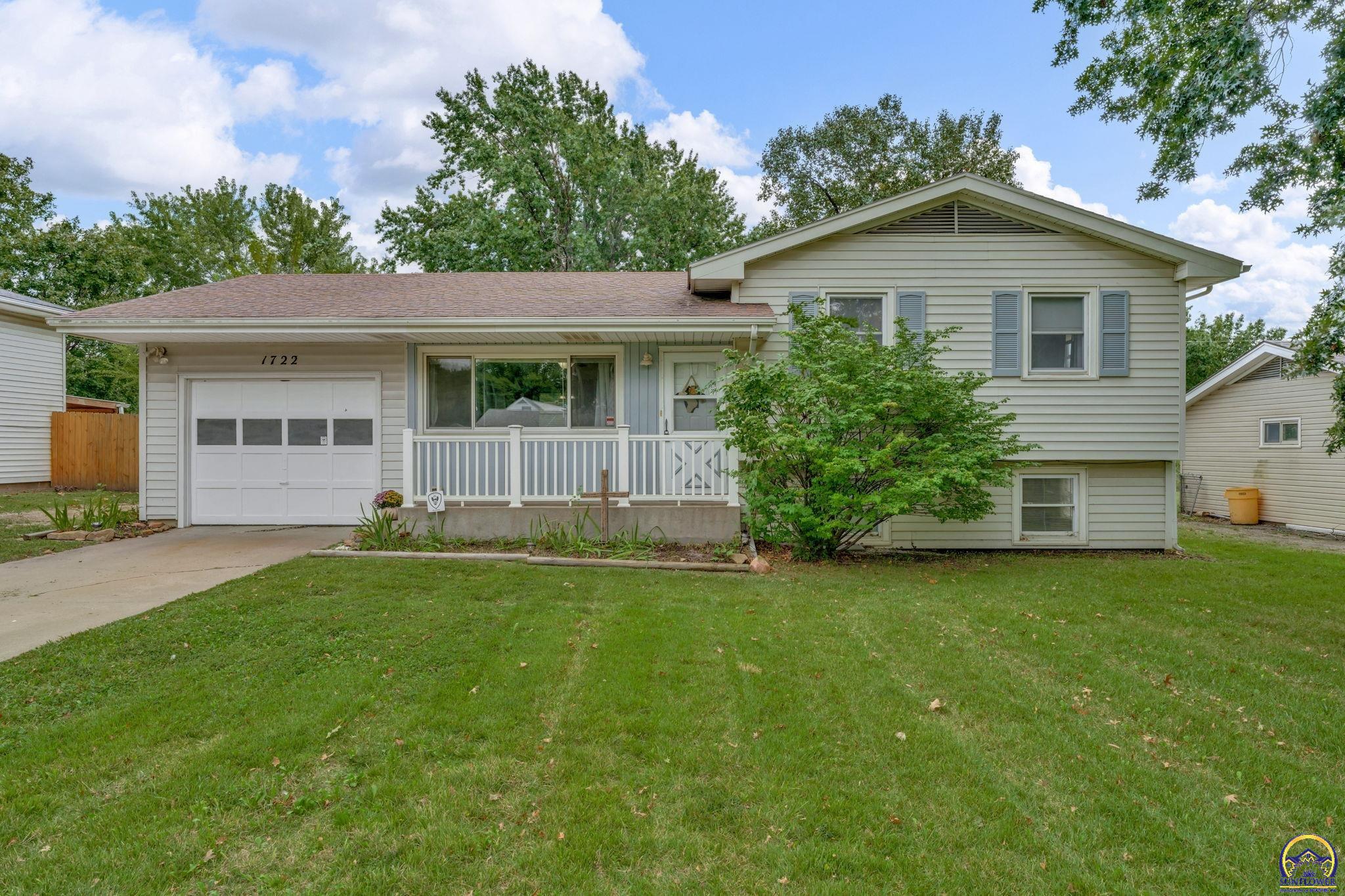 1722 SW Fairlawn Rd — photo