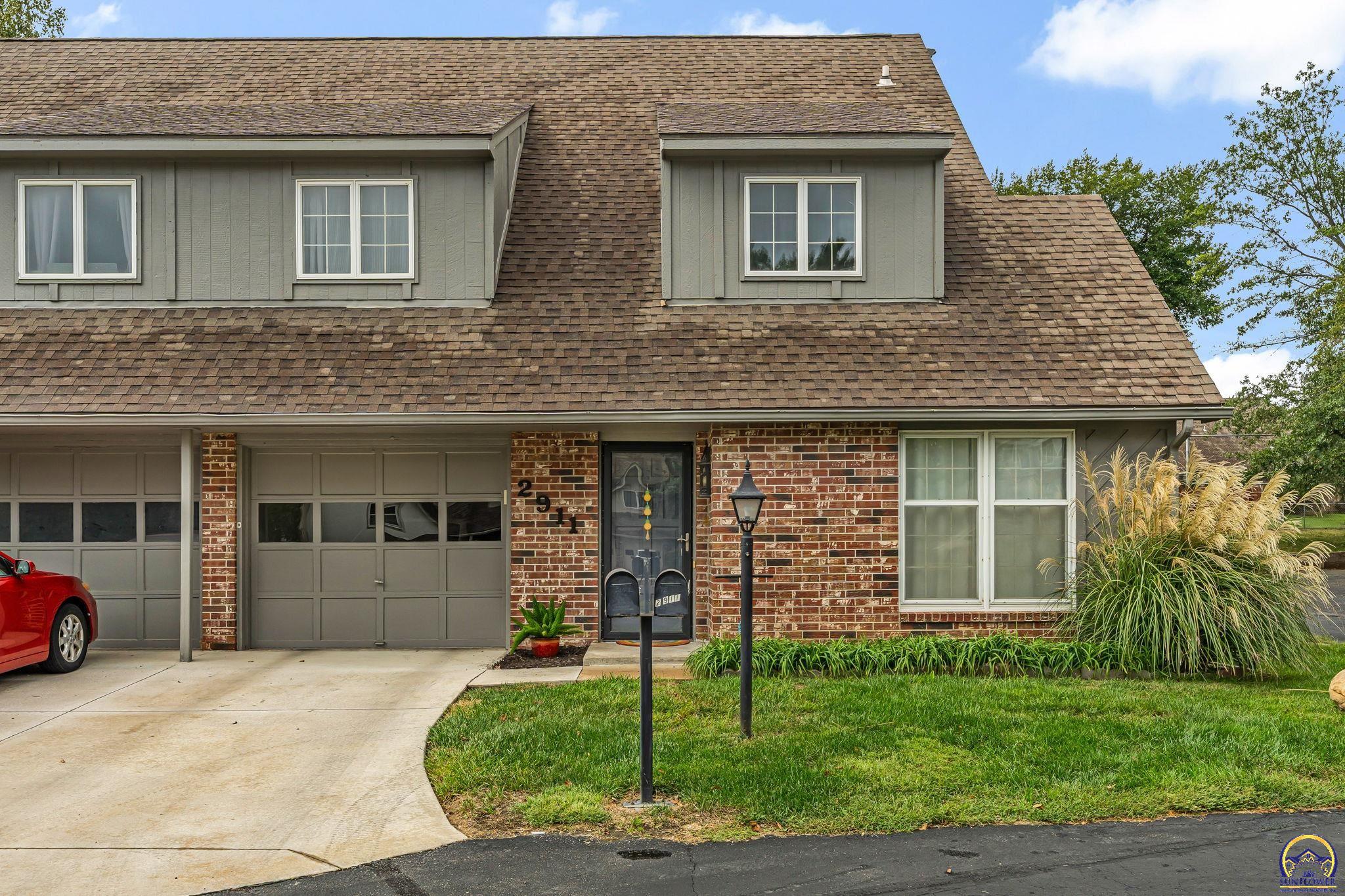 2911 SW Foxcroft 1 Ct — photo