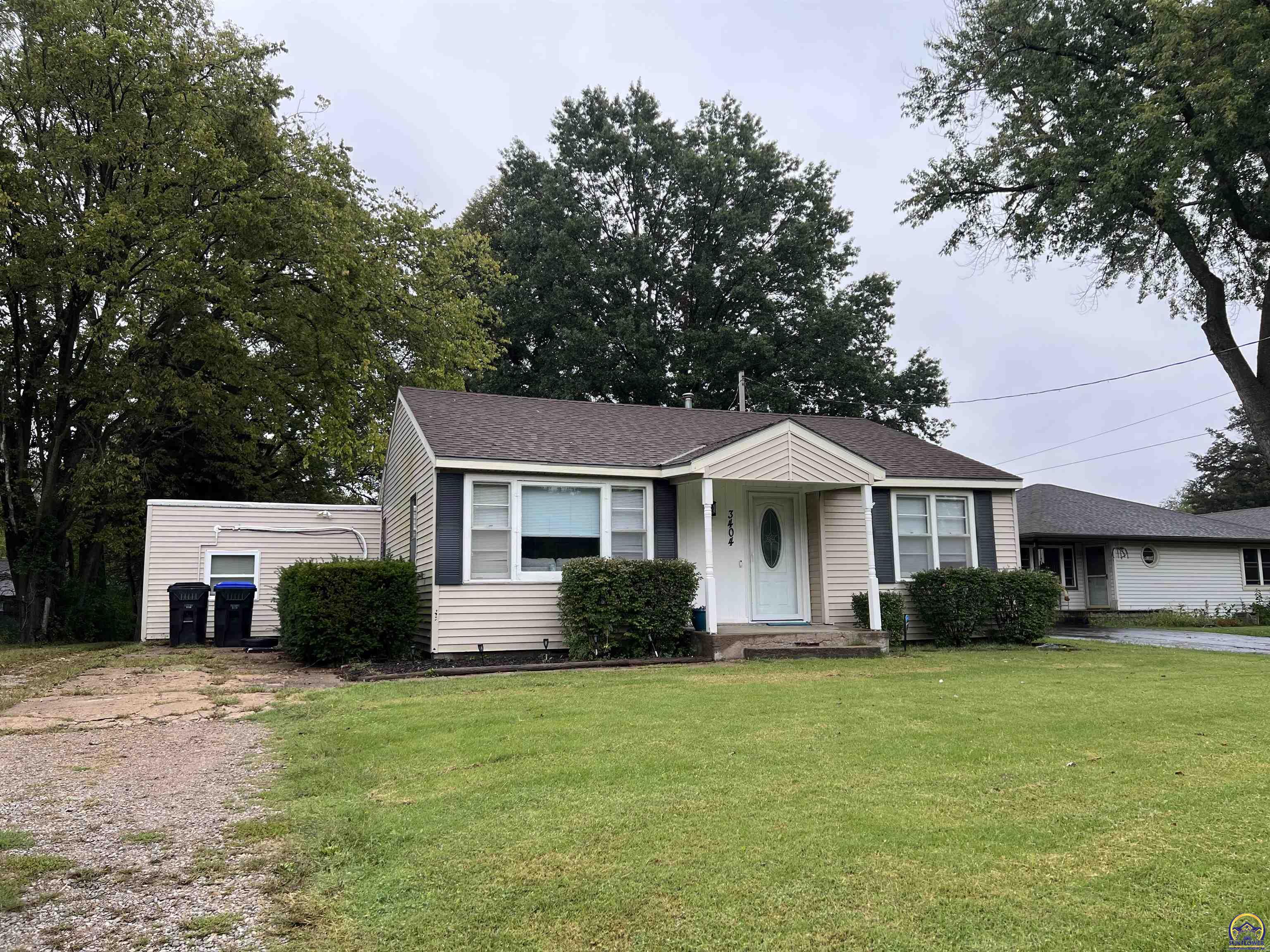 3404 NW Rochester Rd — photo