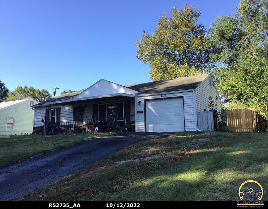 2317 SW Morningside Road, Topeka, KS 66614