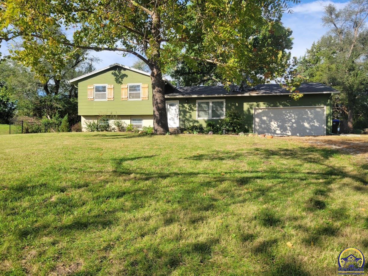 3743 NW Button Rd — photo