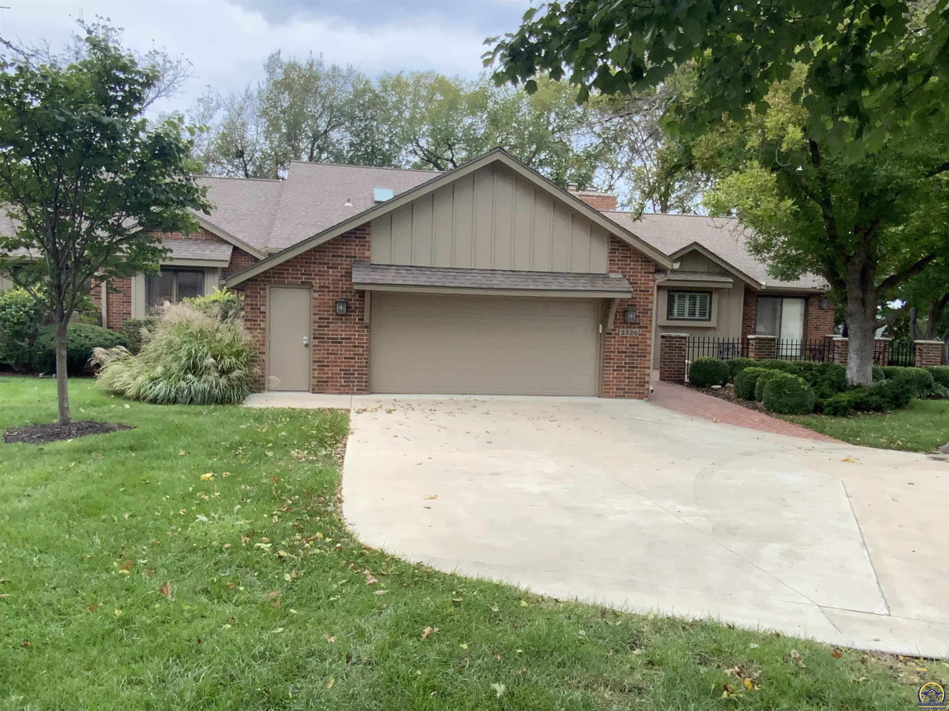 2326 SW Mayfair Pl — photo