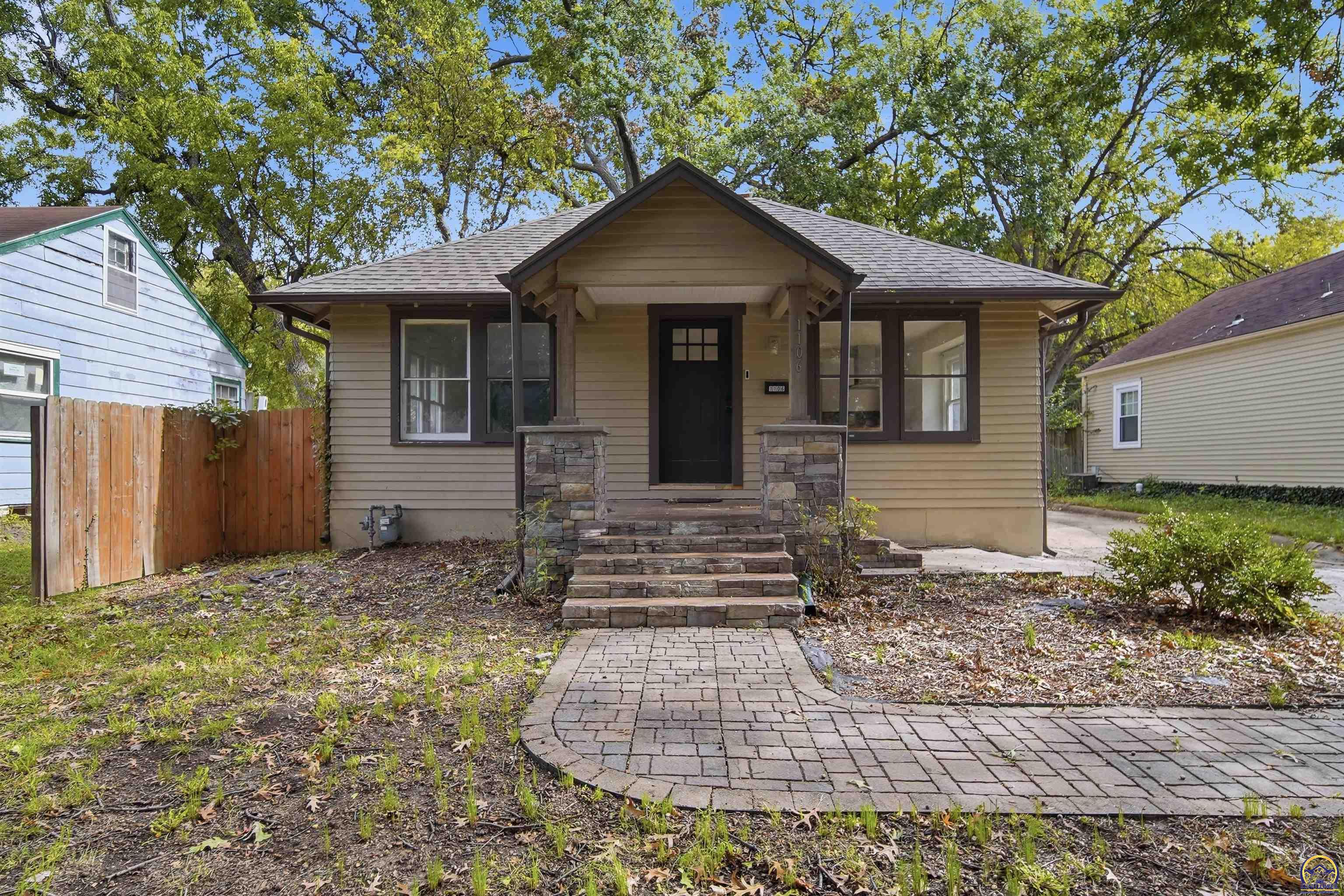 1106 SW Webster Ave — photo