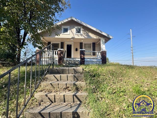 2107 SW Harrison St — photo