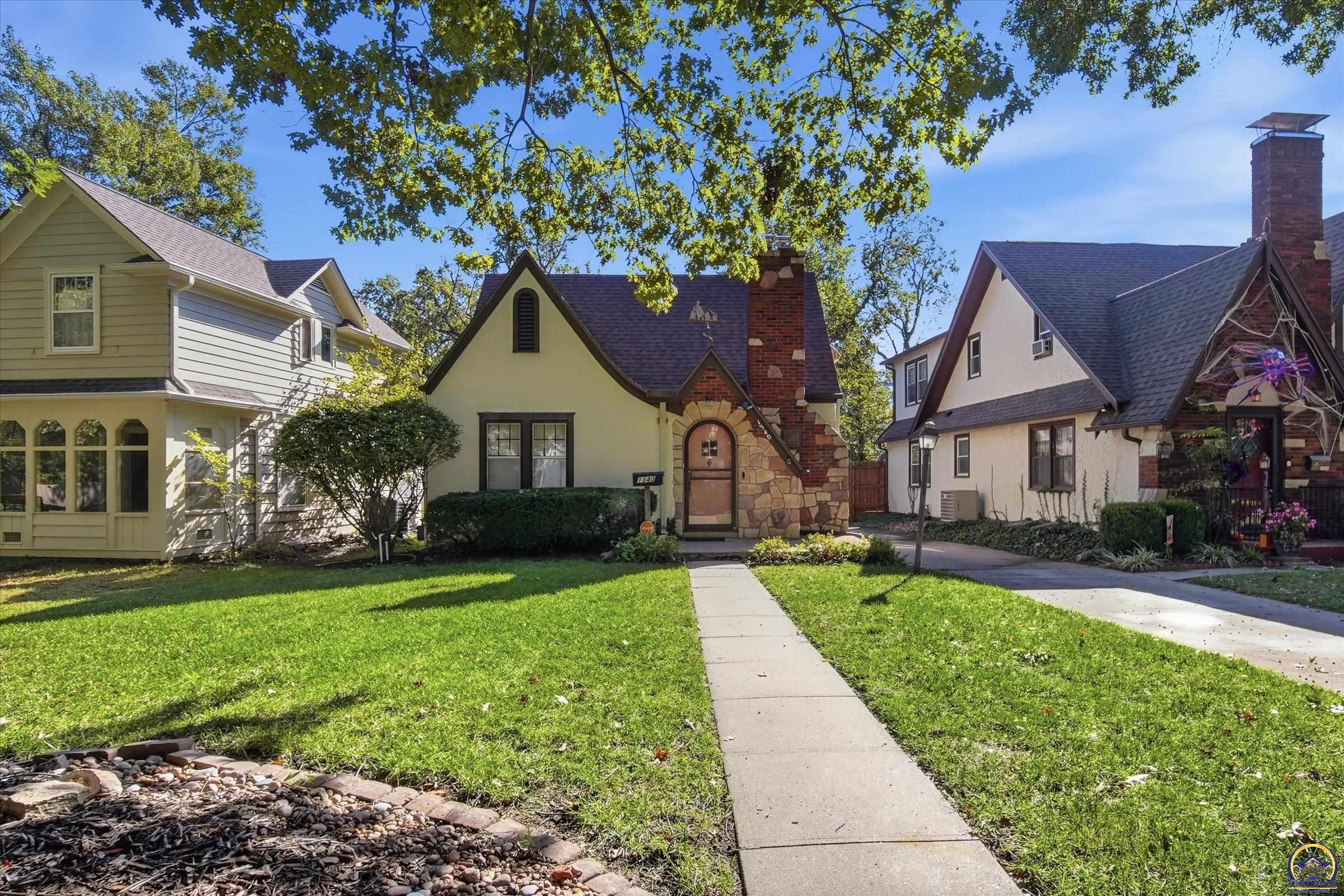 1340 SW Campbell Ave — photo