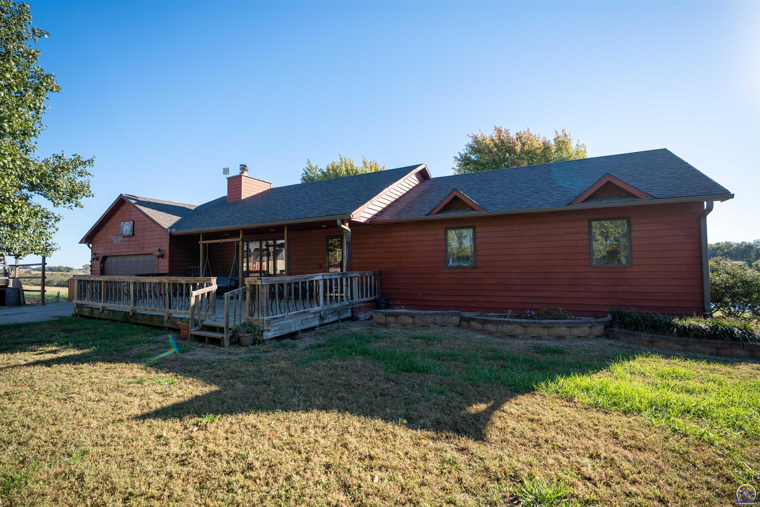 10010 B K-16 Hwy — photo