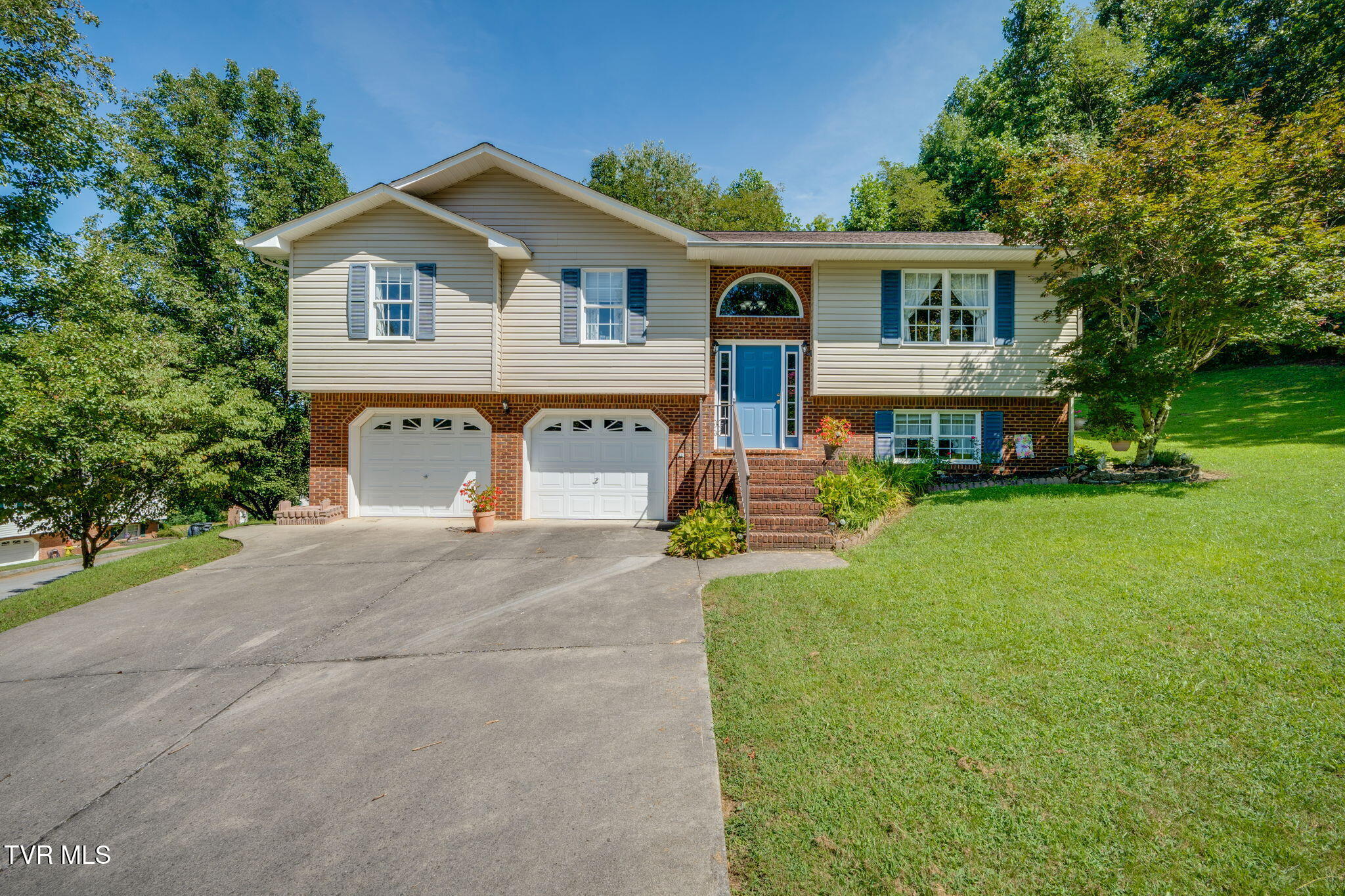 263 Mountain View Drive — photo