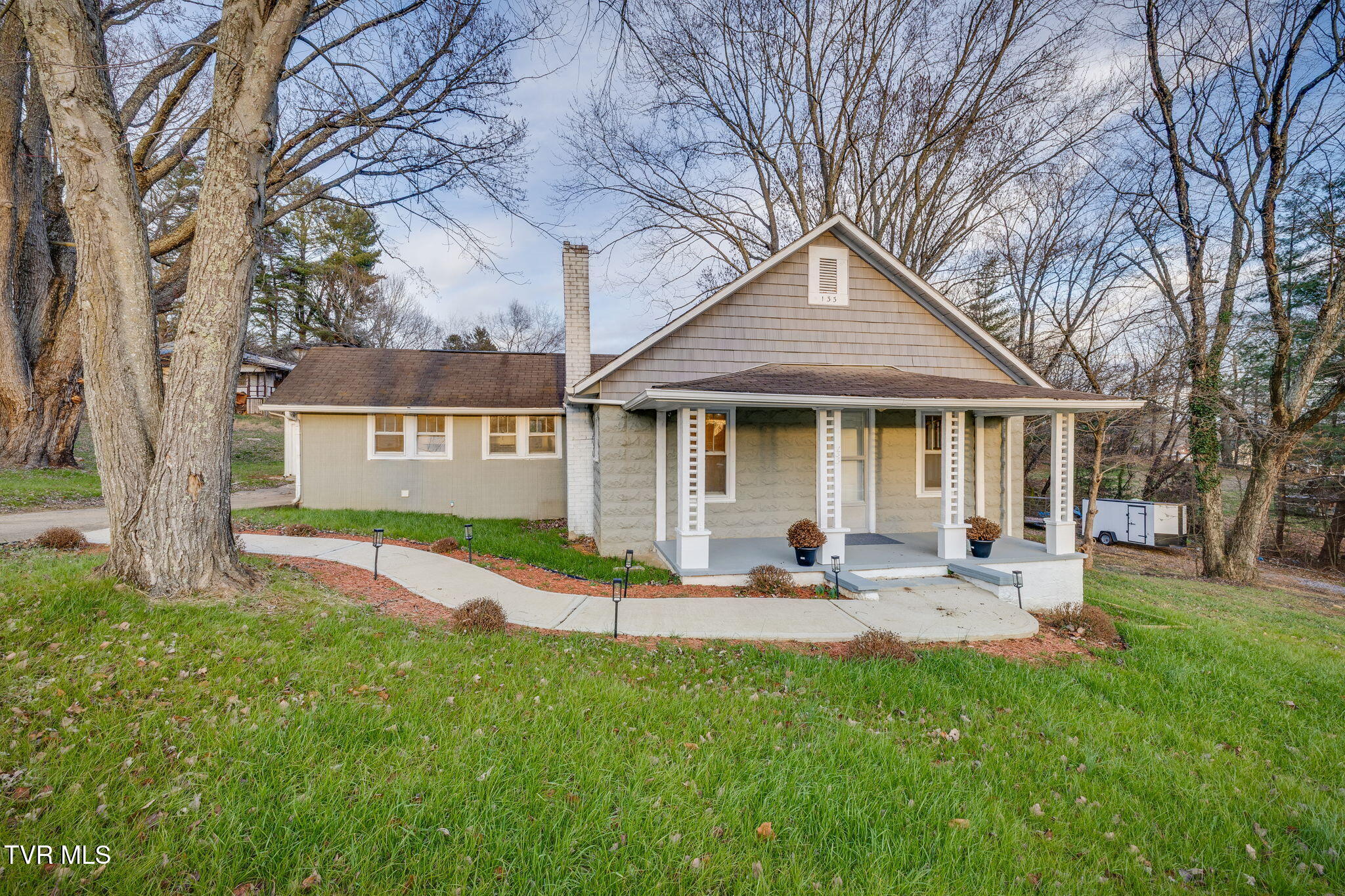 133 Pinehurst Drive — photo