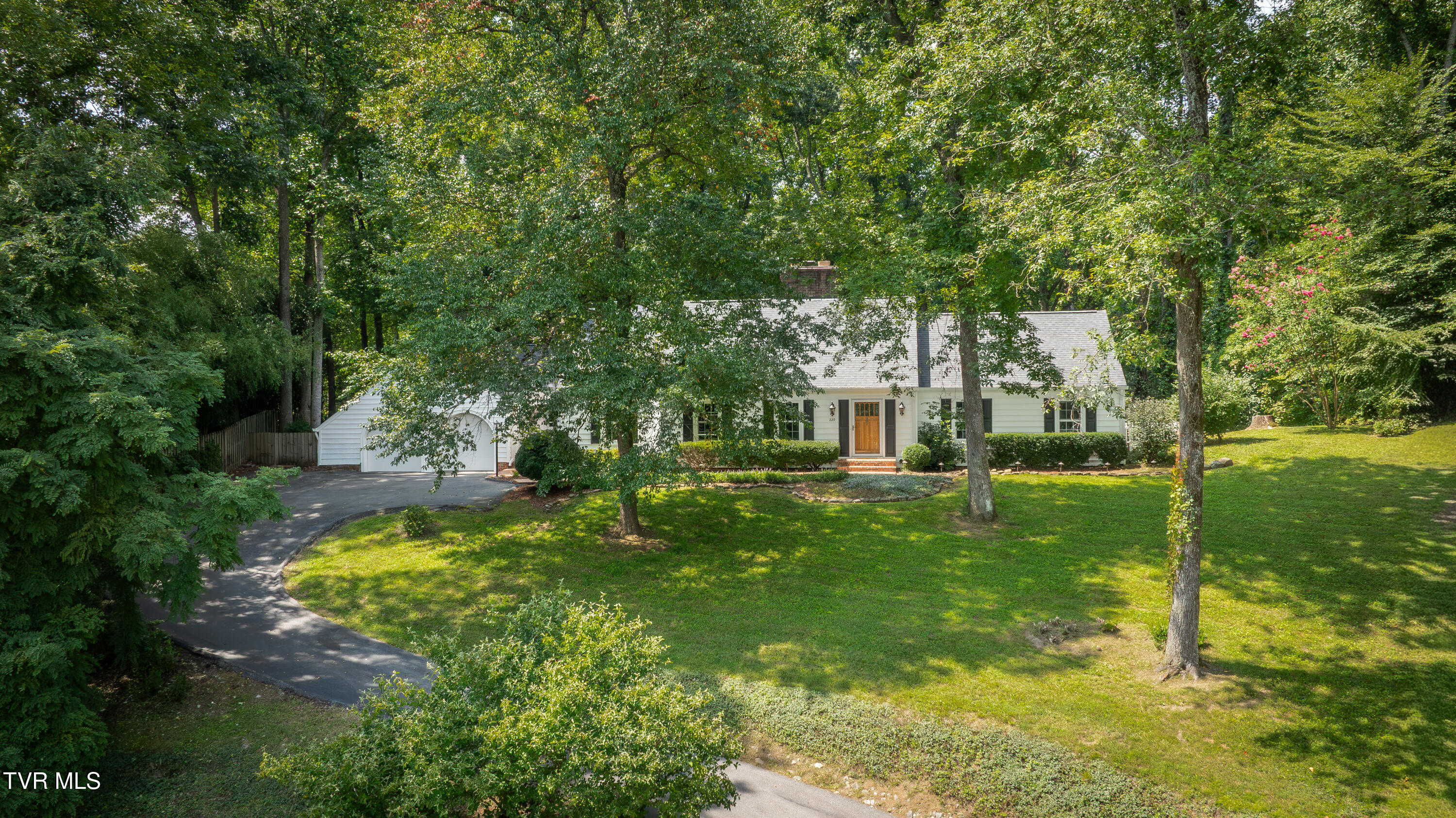 229 Forest Hills Drive — photo