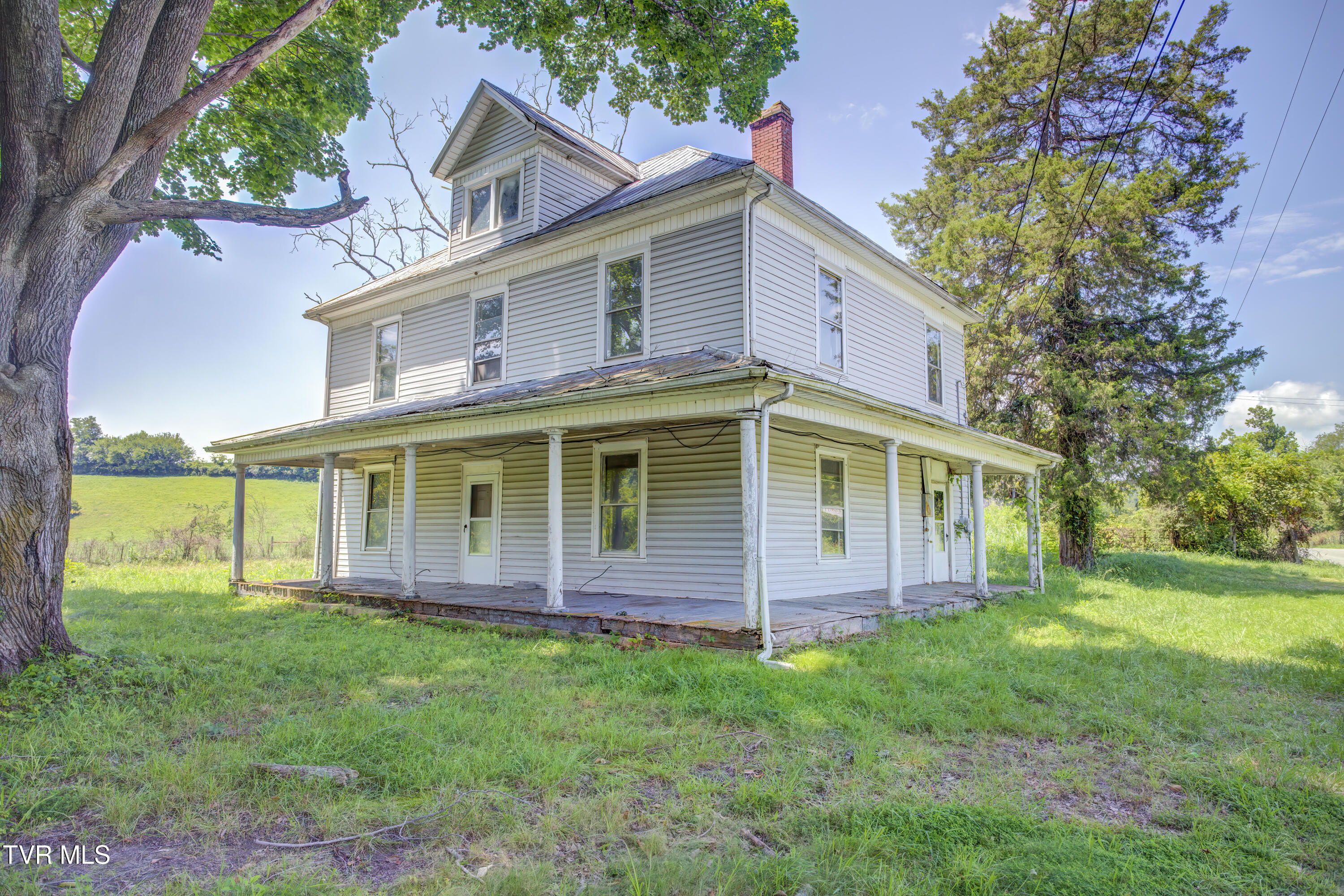101 Shell Road 101 — photo