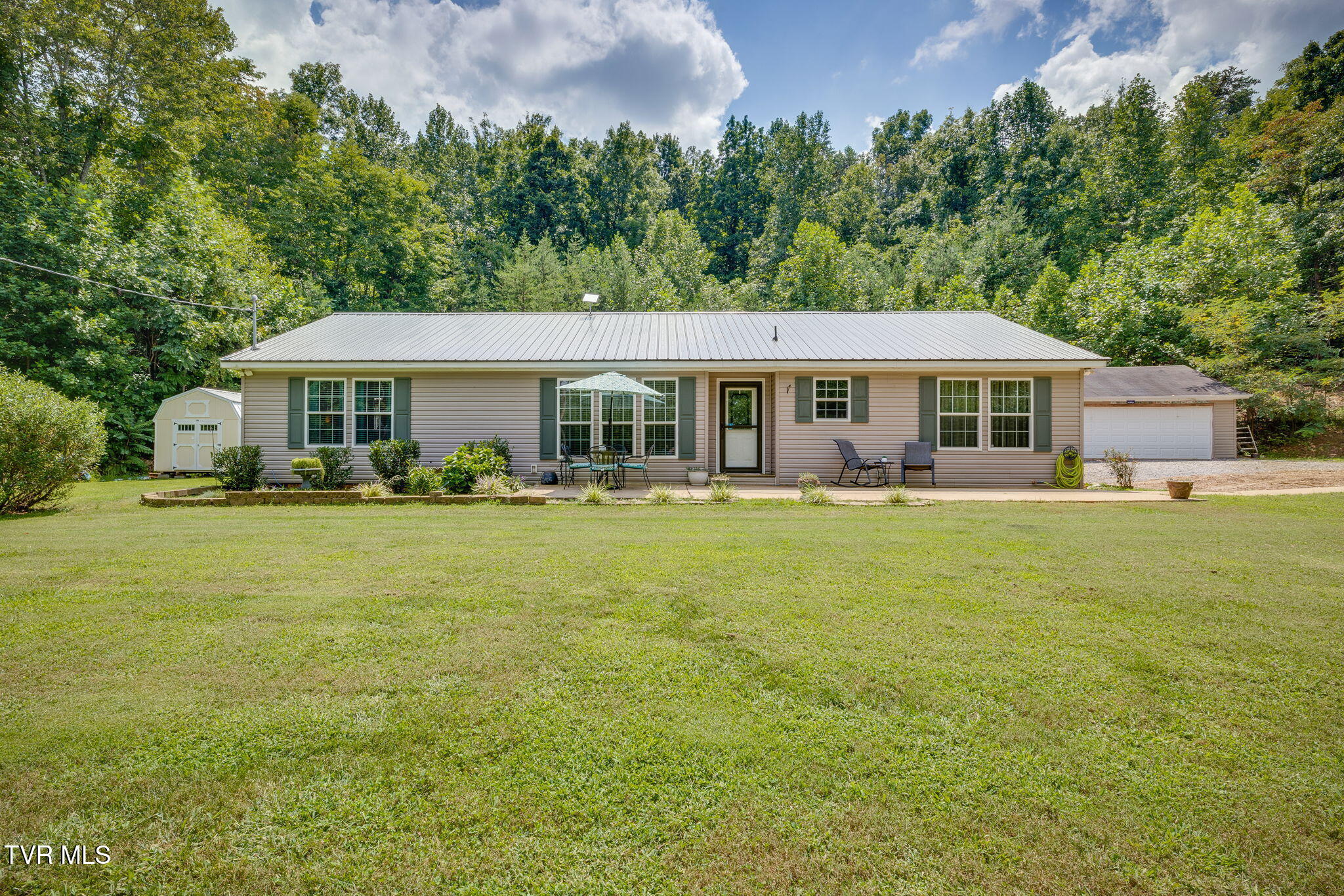 735 Okolona Road — photo