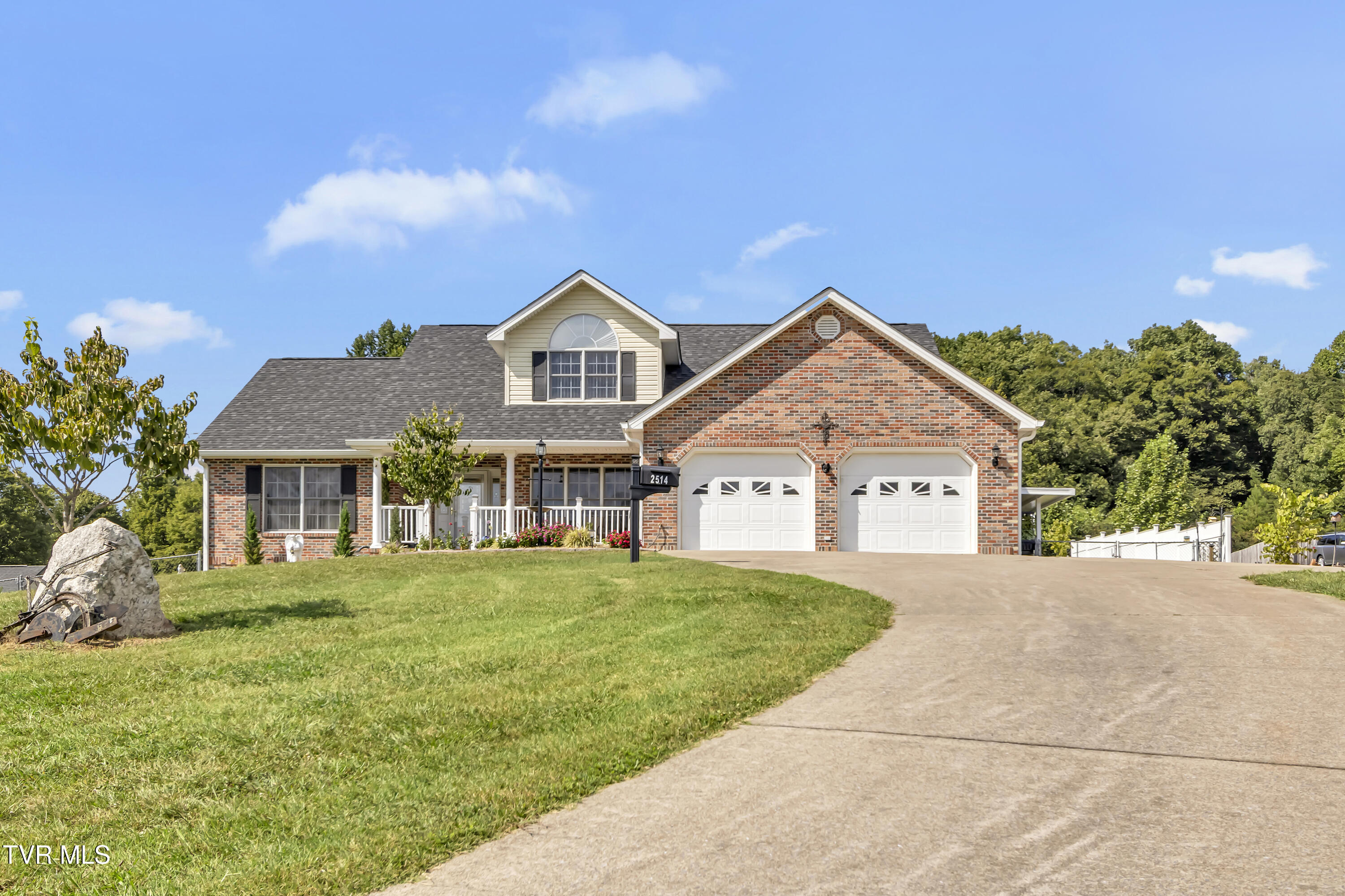 2514 Cherokee Road — photo