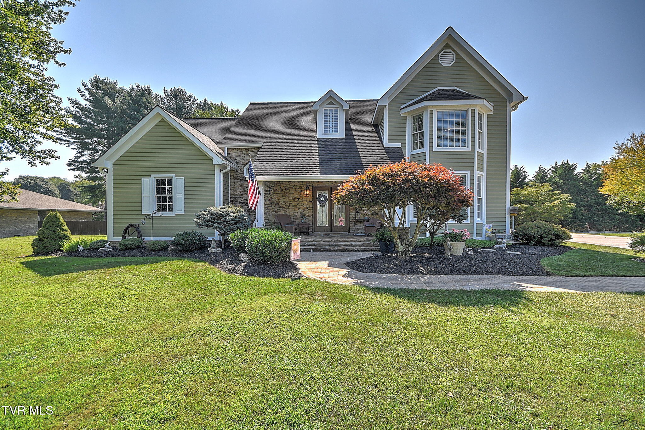 6102 Old Jonesboro Road — photo