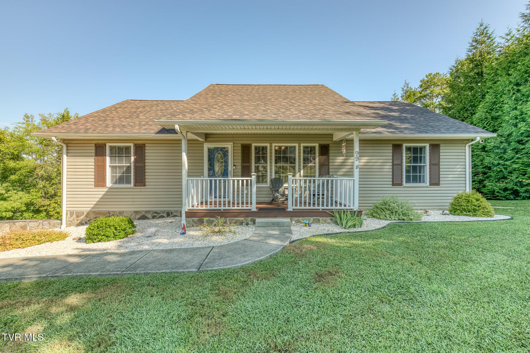 99 Falcon Circle — photo