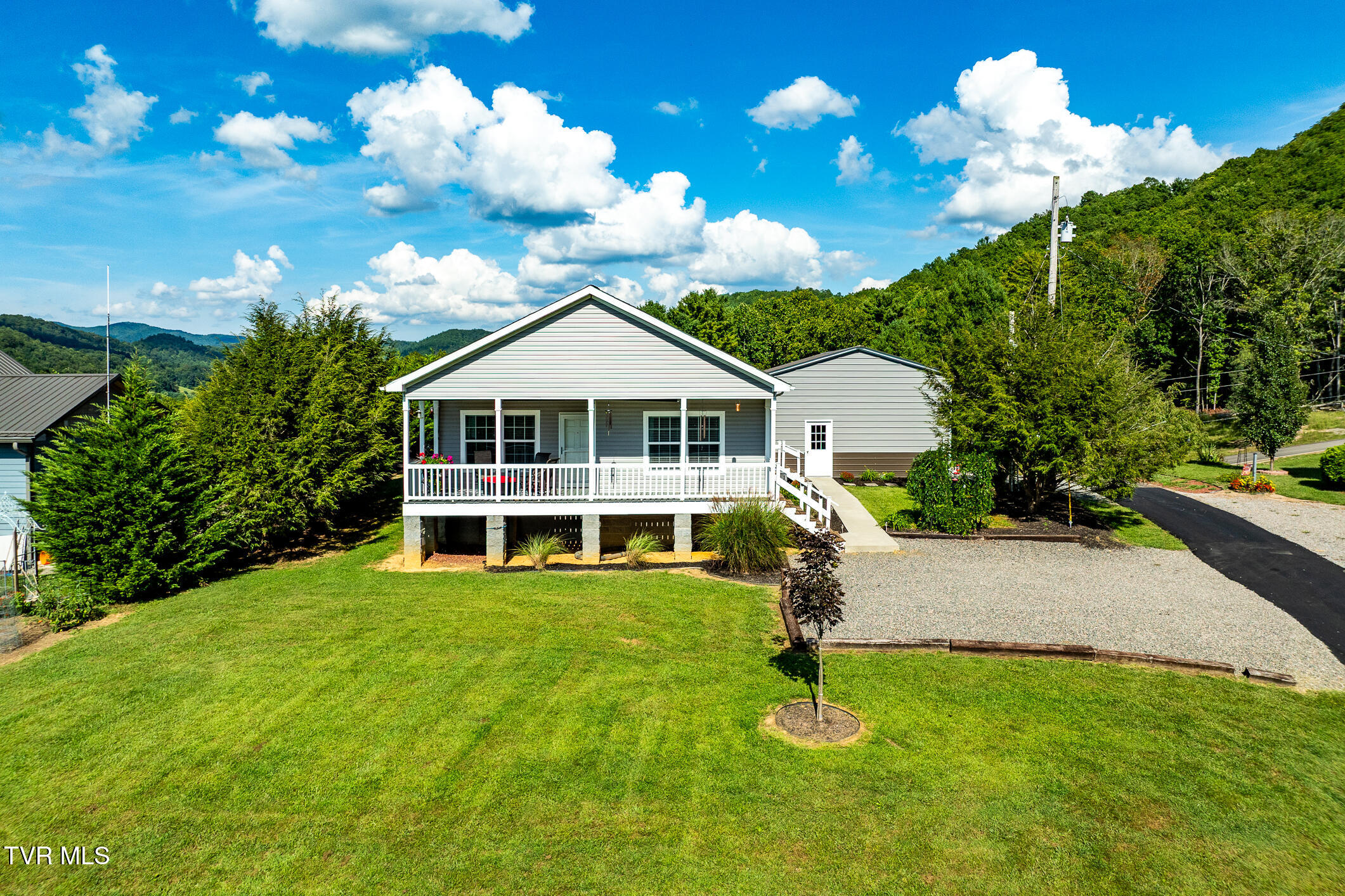 1120 Myrtle Drive — photo