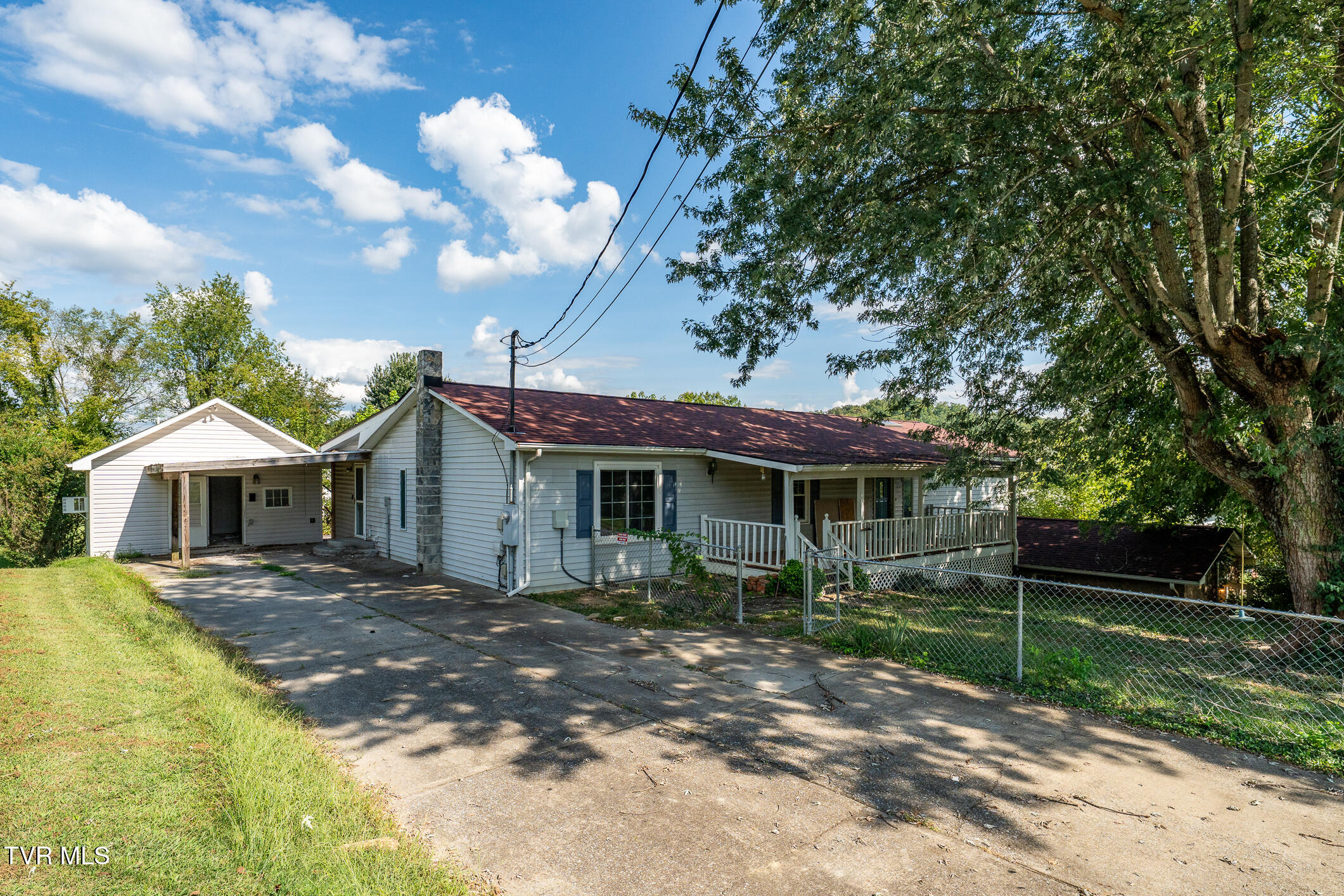233 Taylor Drive — photo
