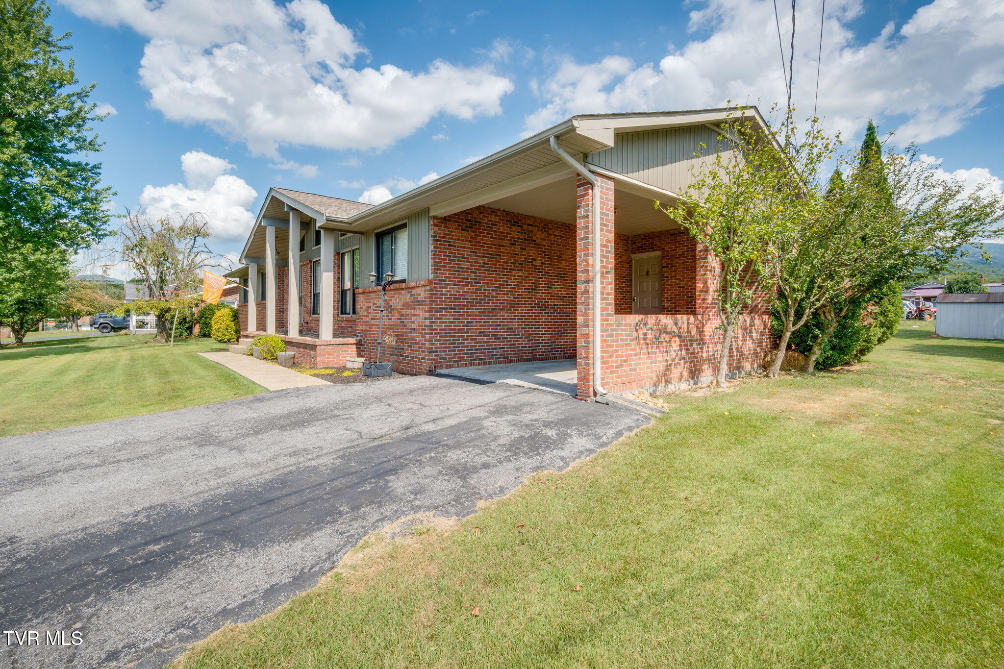 103 Mesa Drive, Erwin, TN 37650 — photo 3