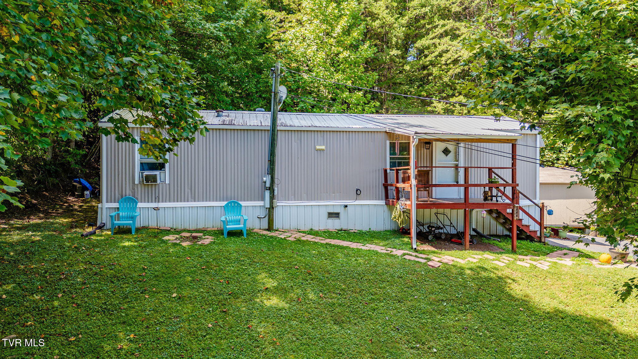 178 Sarah Annie Drive — photo