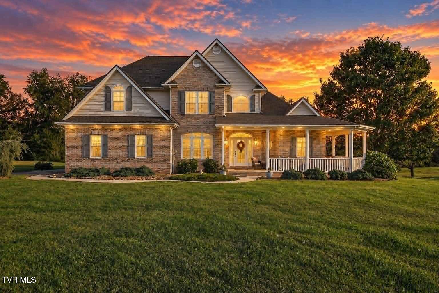 17256 Crabtree Court — photo