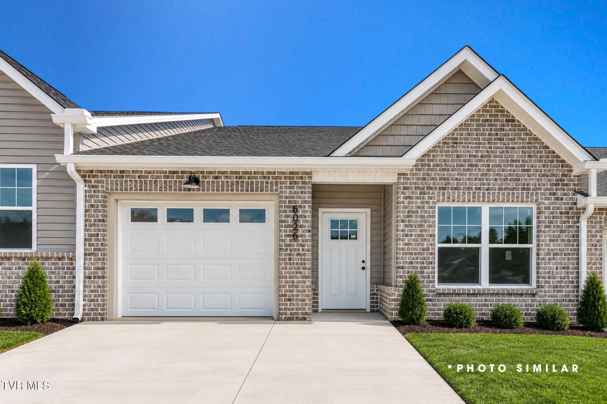 6026 Ashlynn Oaks Private Drive — photo