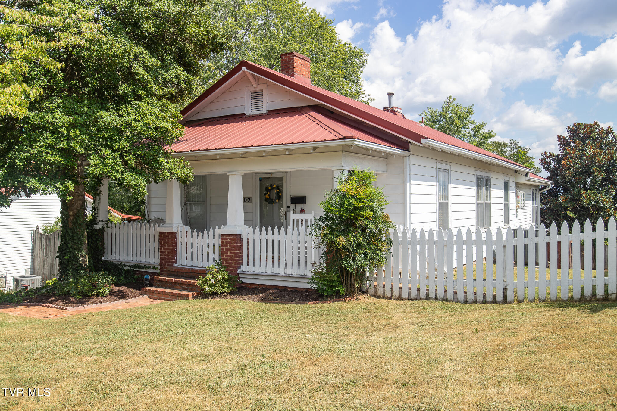 107 Peachtree Street — photo