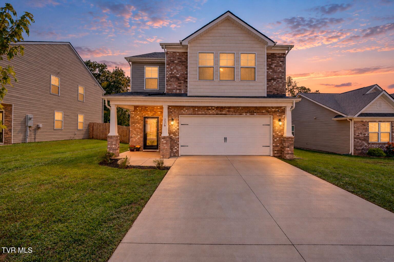 226 Crockett Drive — photo