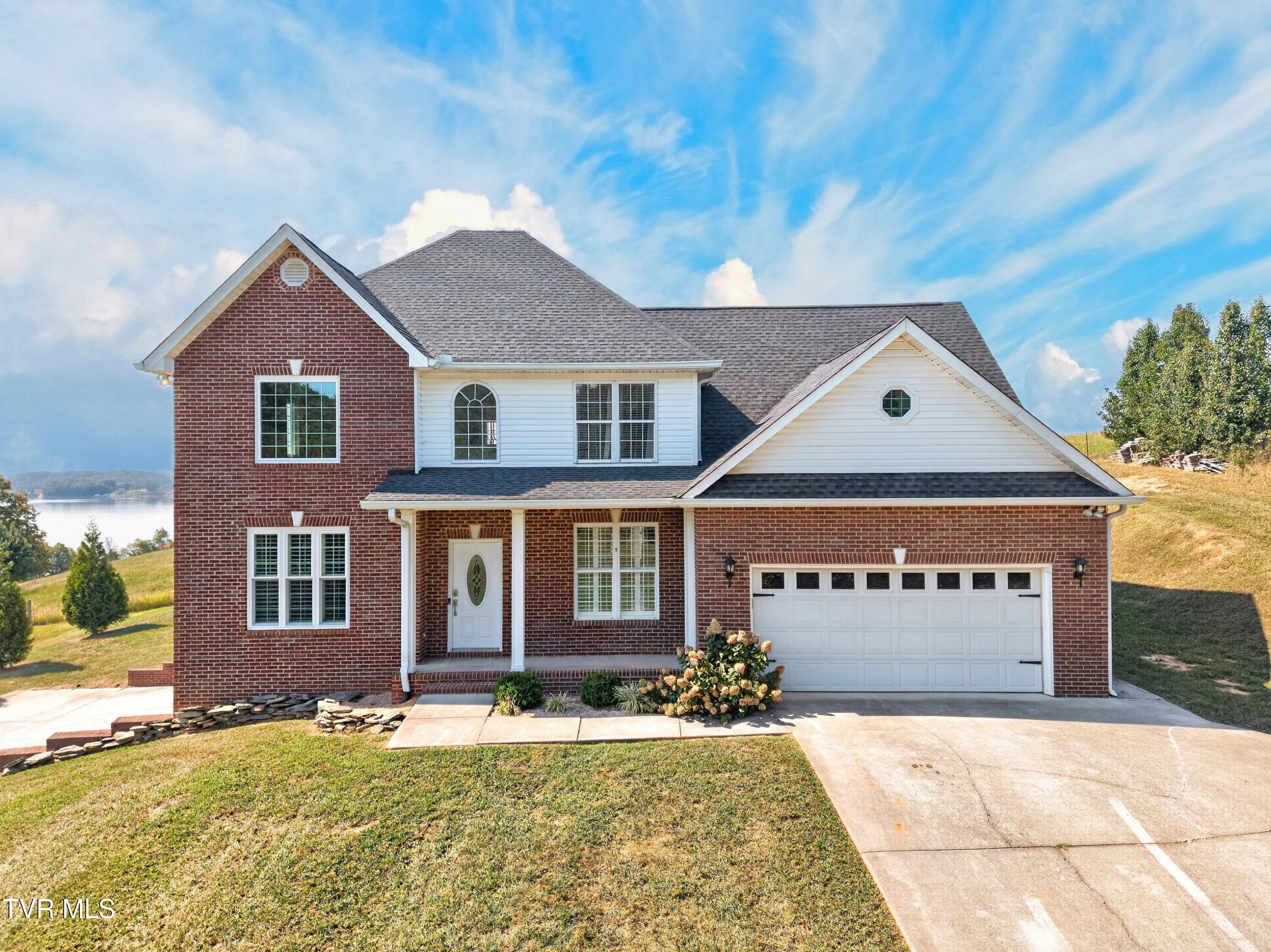 3026 Waters Edge Drive — photo