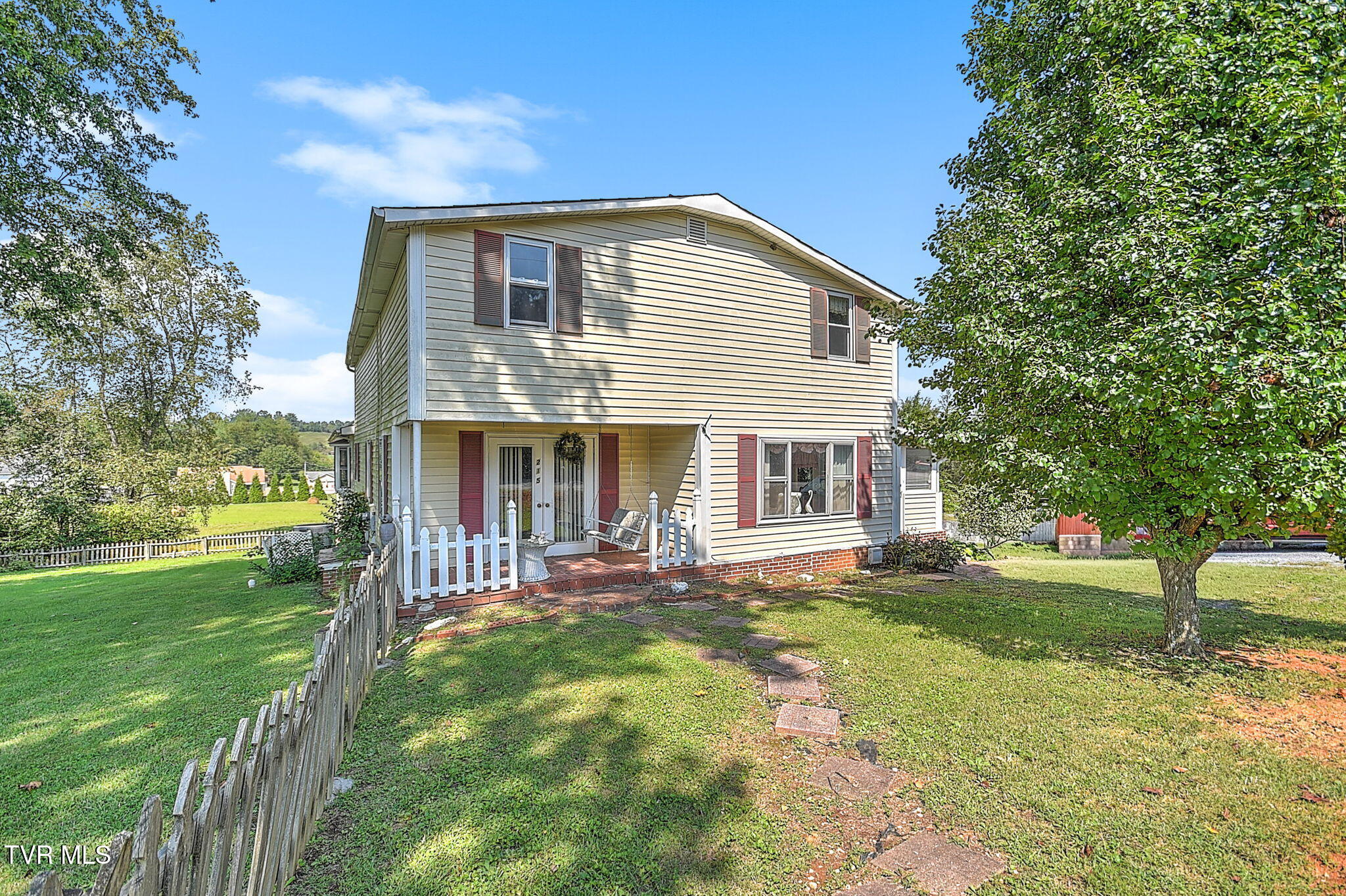 215 Bullock Hollow Road — photo