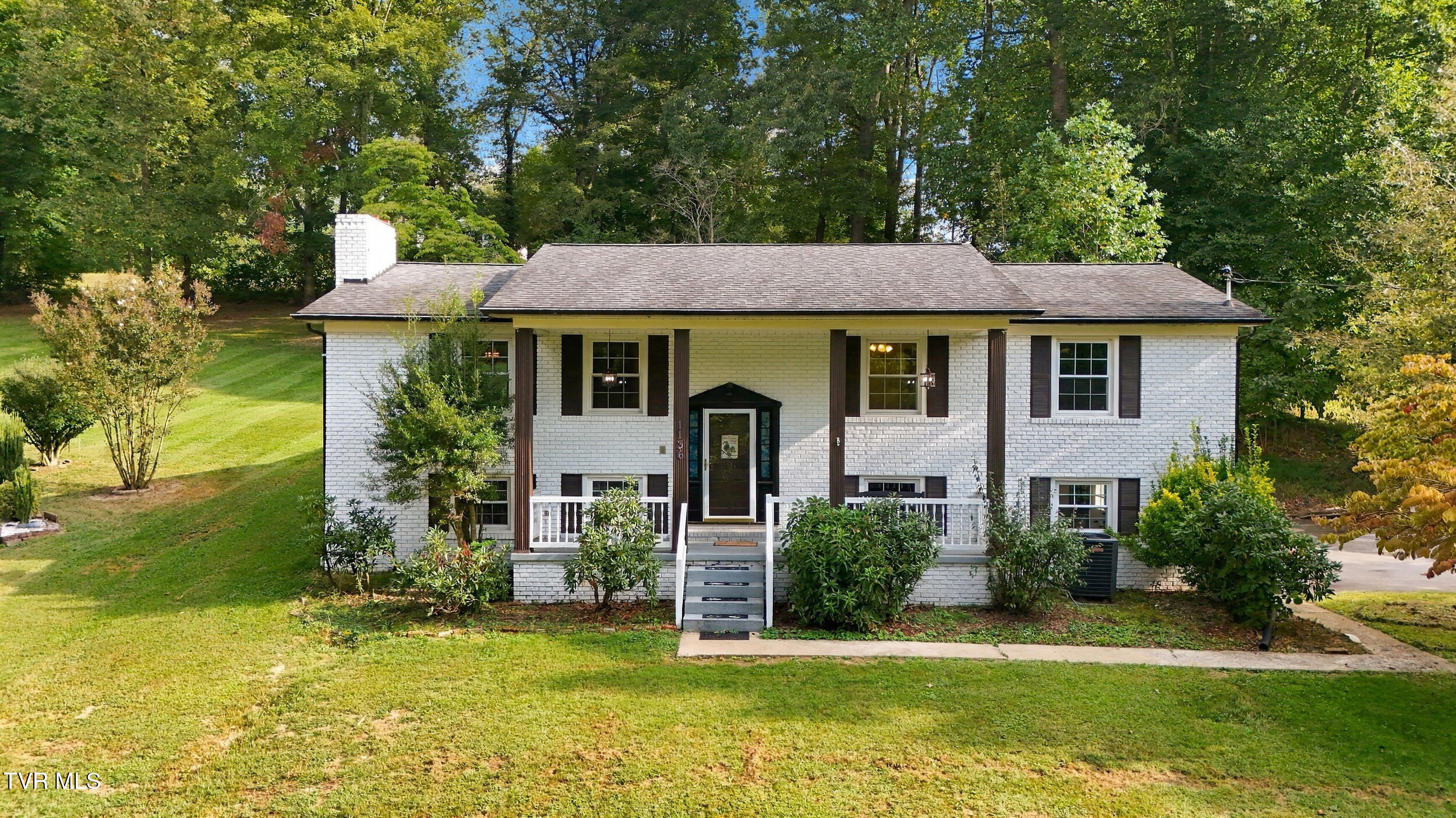 1136 West Shipley Ferry Road — photo