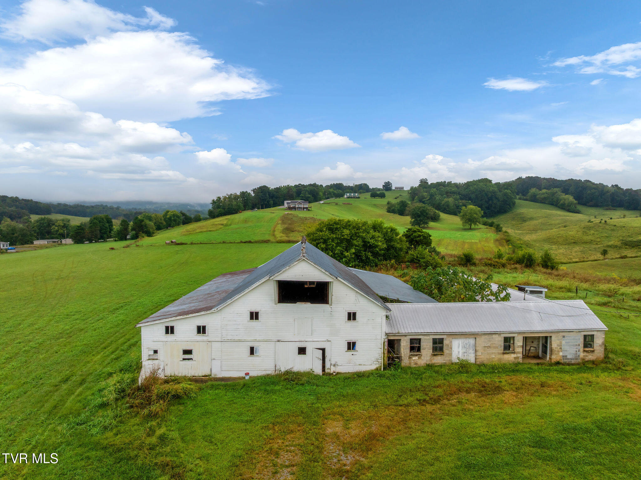 5130 Cedar Creek Road — photo
