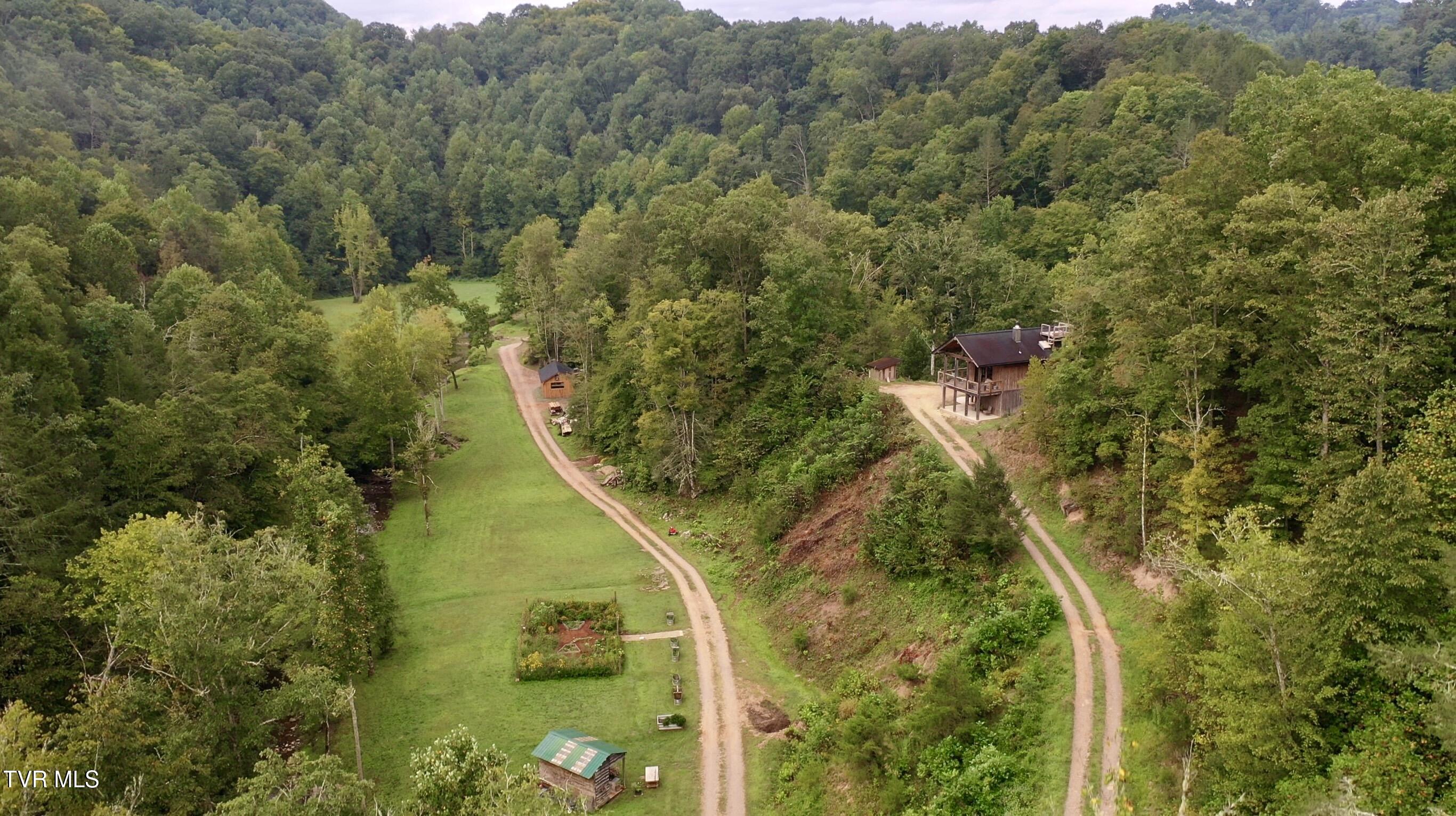 404 Housewright Hollow Road — photo