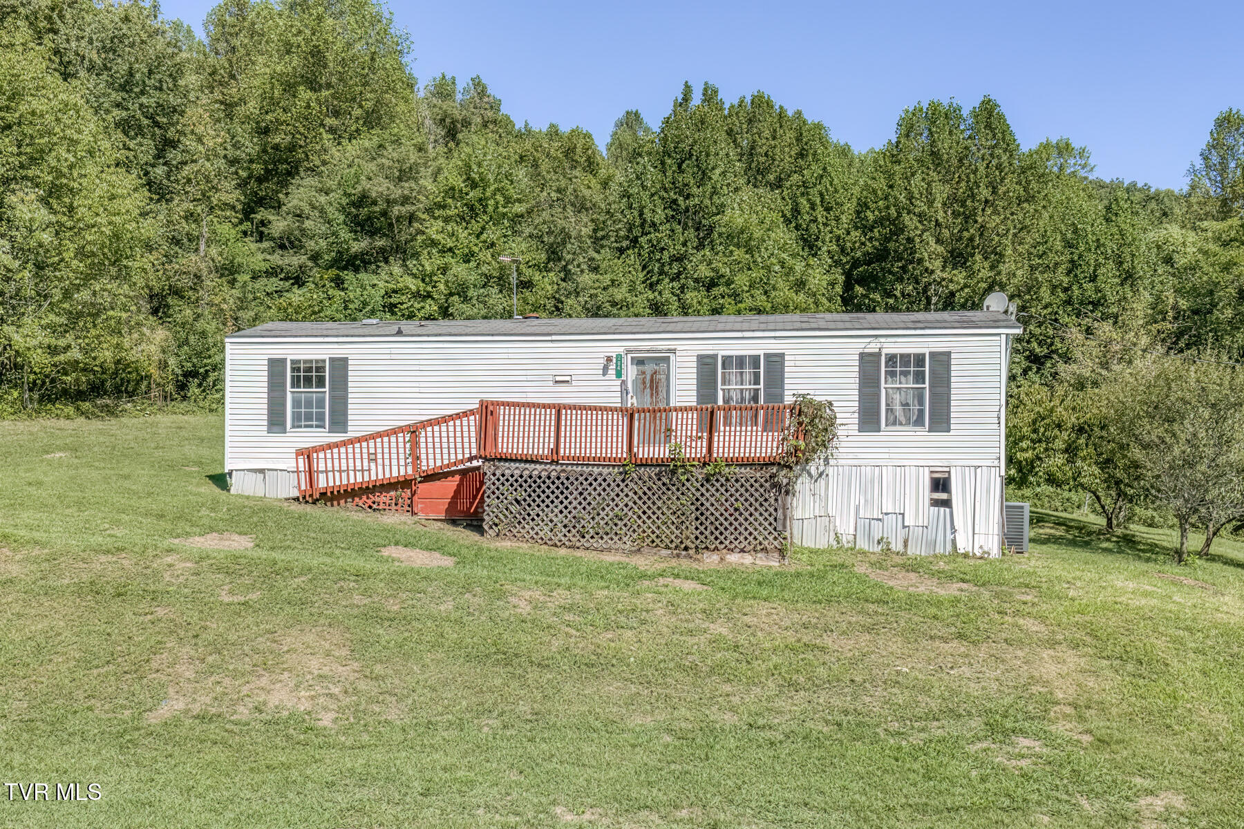 284 Bulldog Miller Road — photo