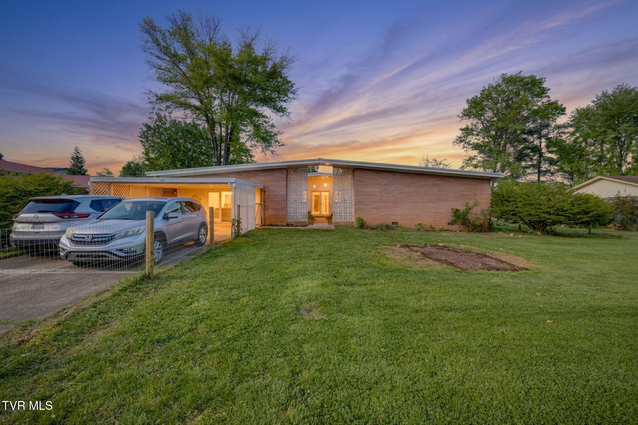 107 Wayfair Drive — photo