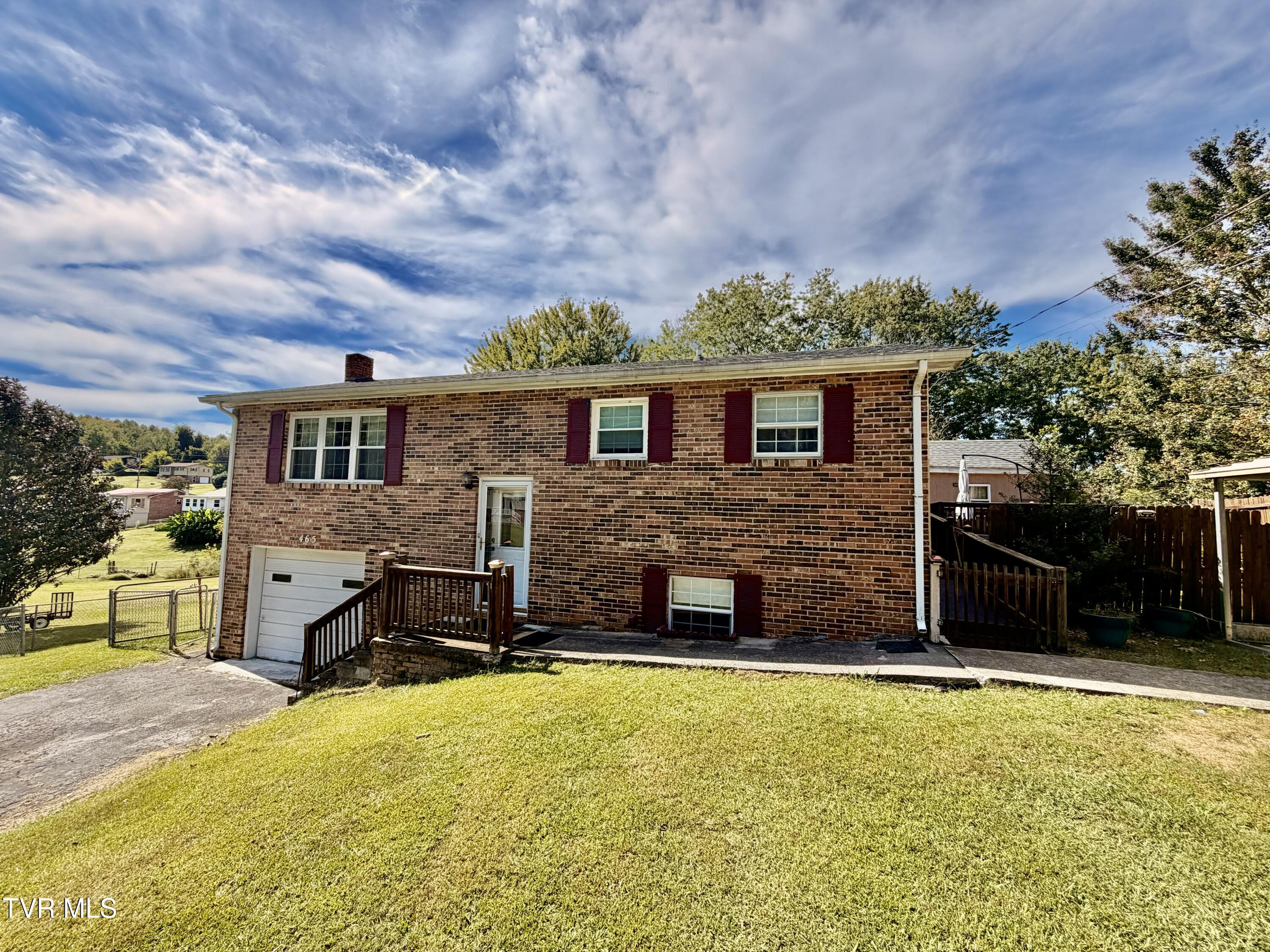 465 Choctaw Drive — photo
