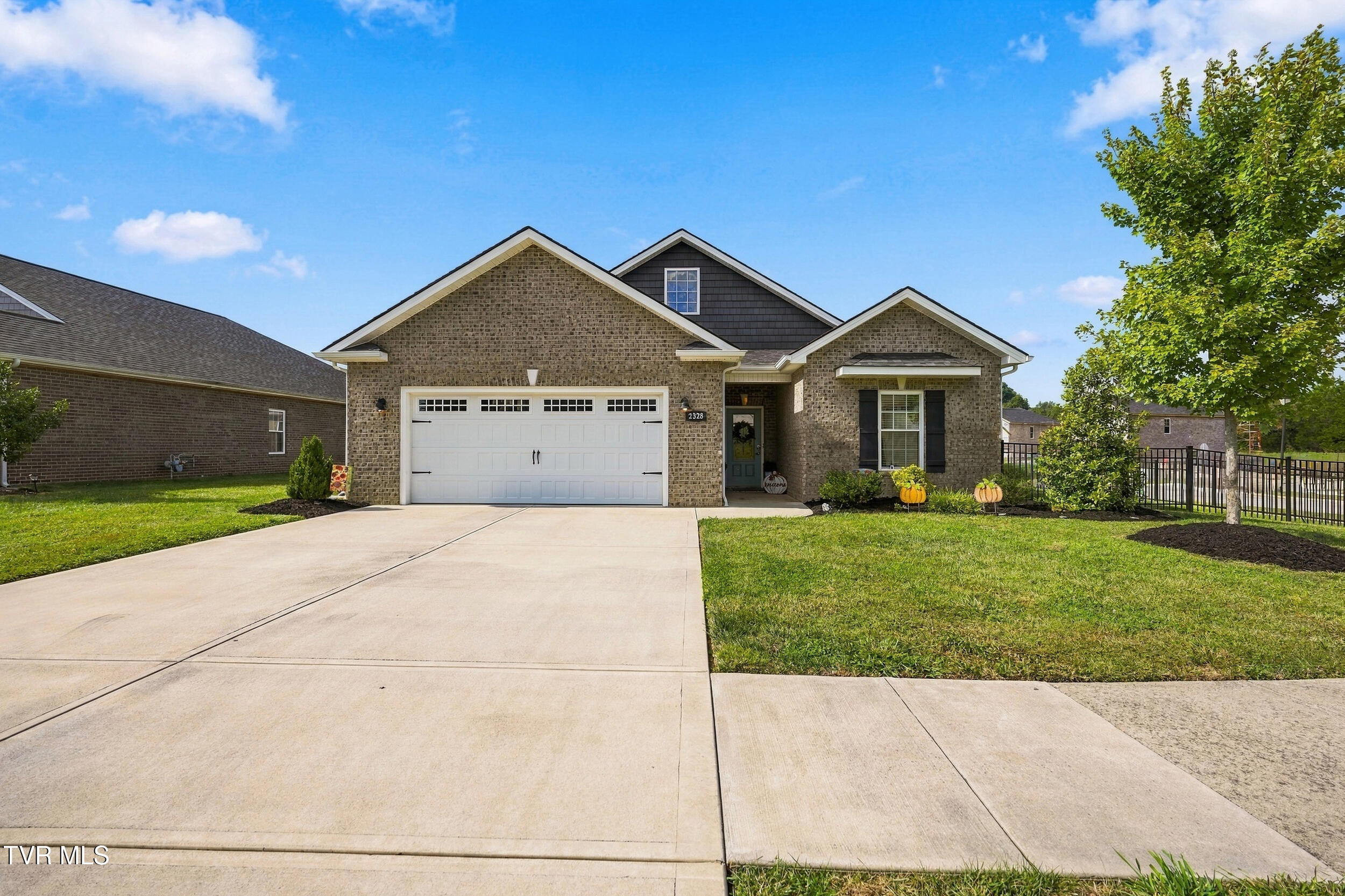 2328 Haystack Circle — photo