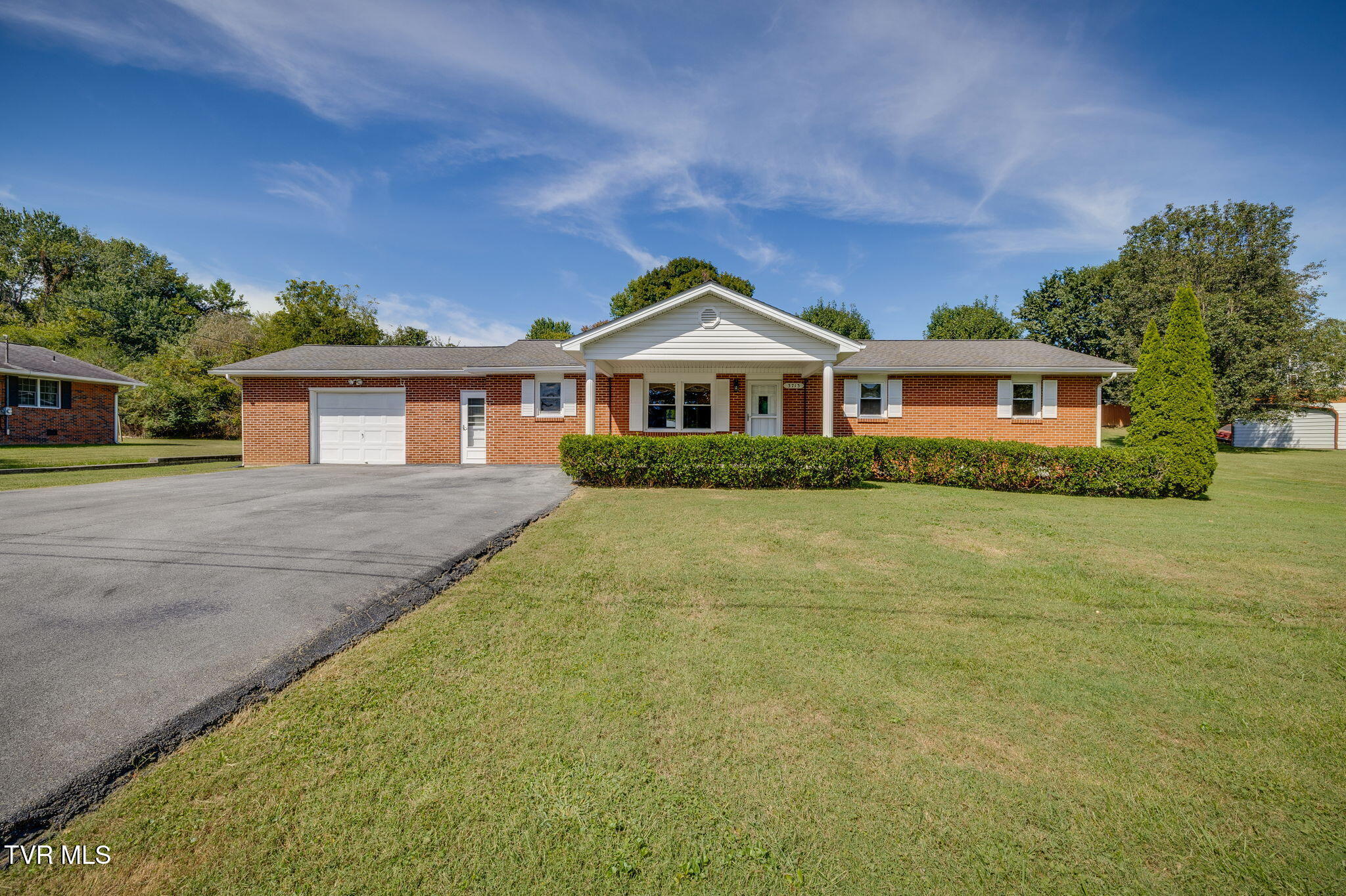 3713 Bluefield Drive — photo