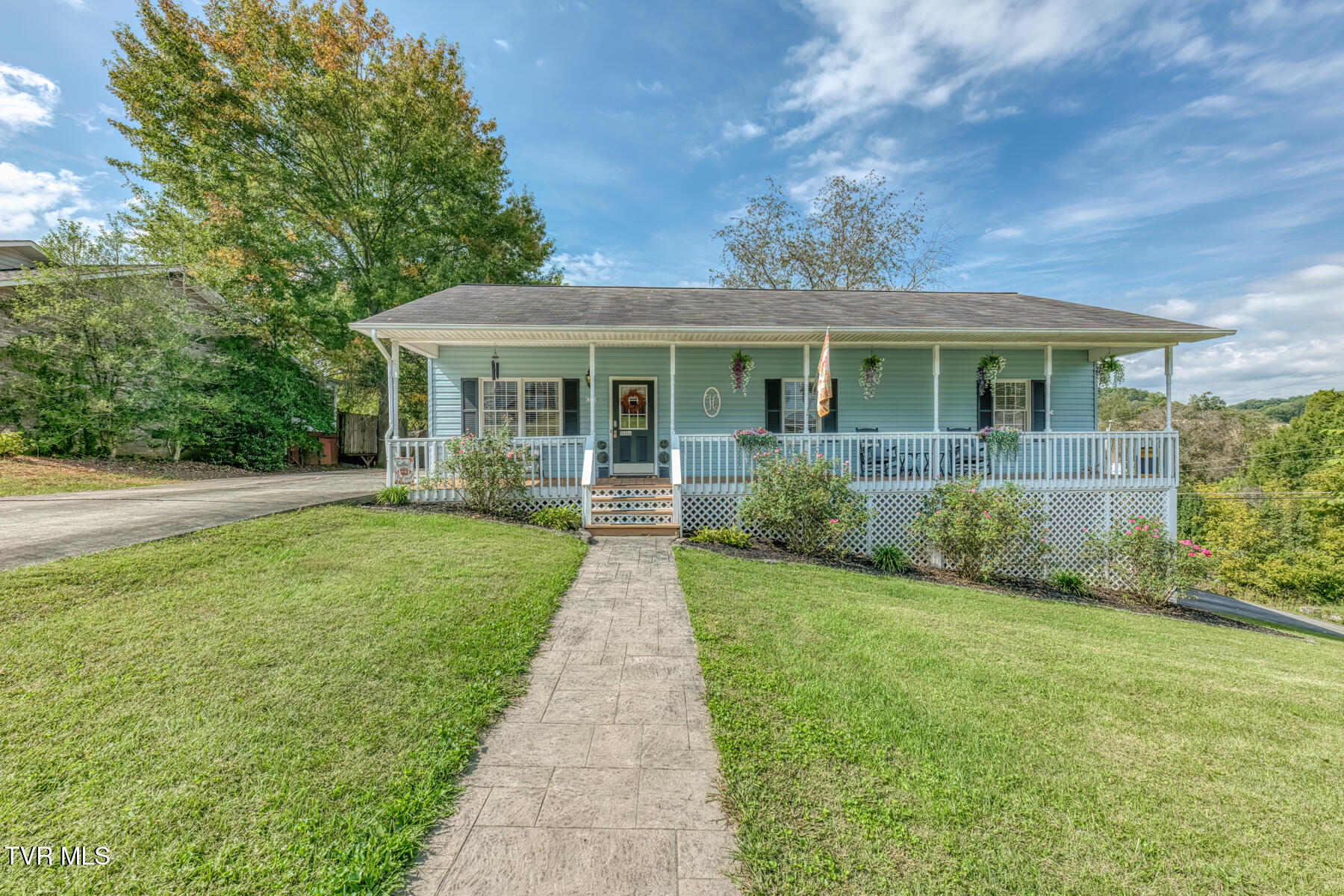 118 Valley Crest Drive — photo
