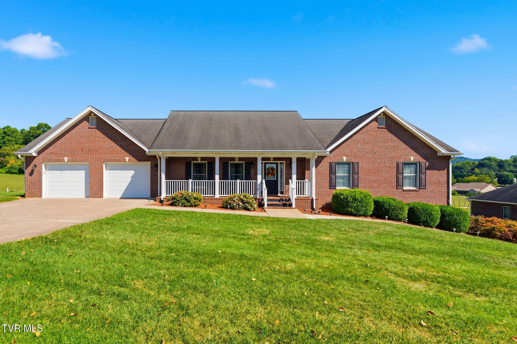 124 Laurel Acres Court — photo