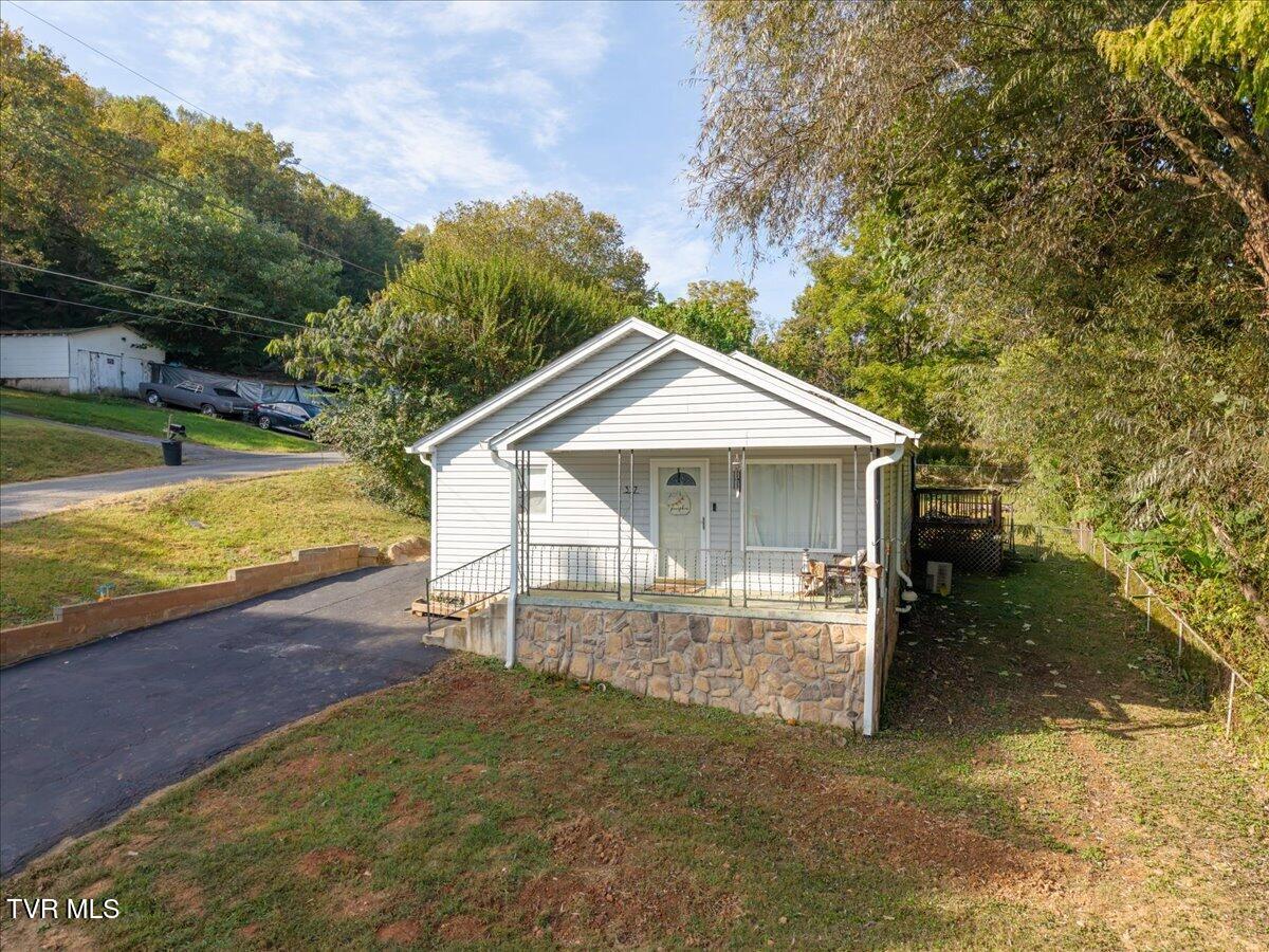 337 Mount Vernon Drive — photo