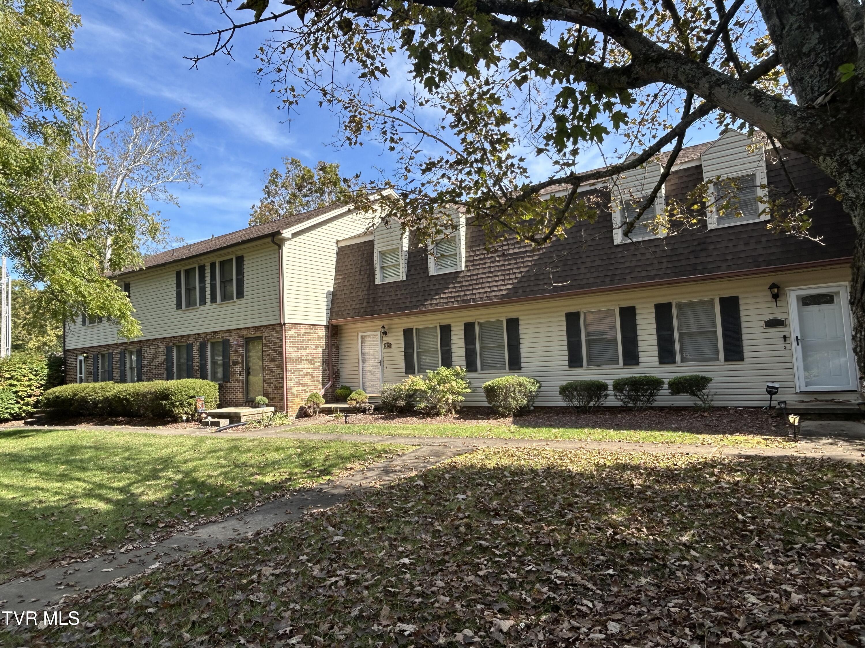 2123 Hickory Springs Road — photo