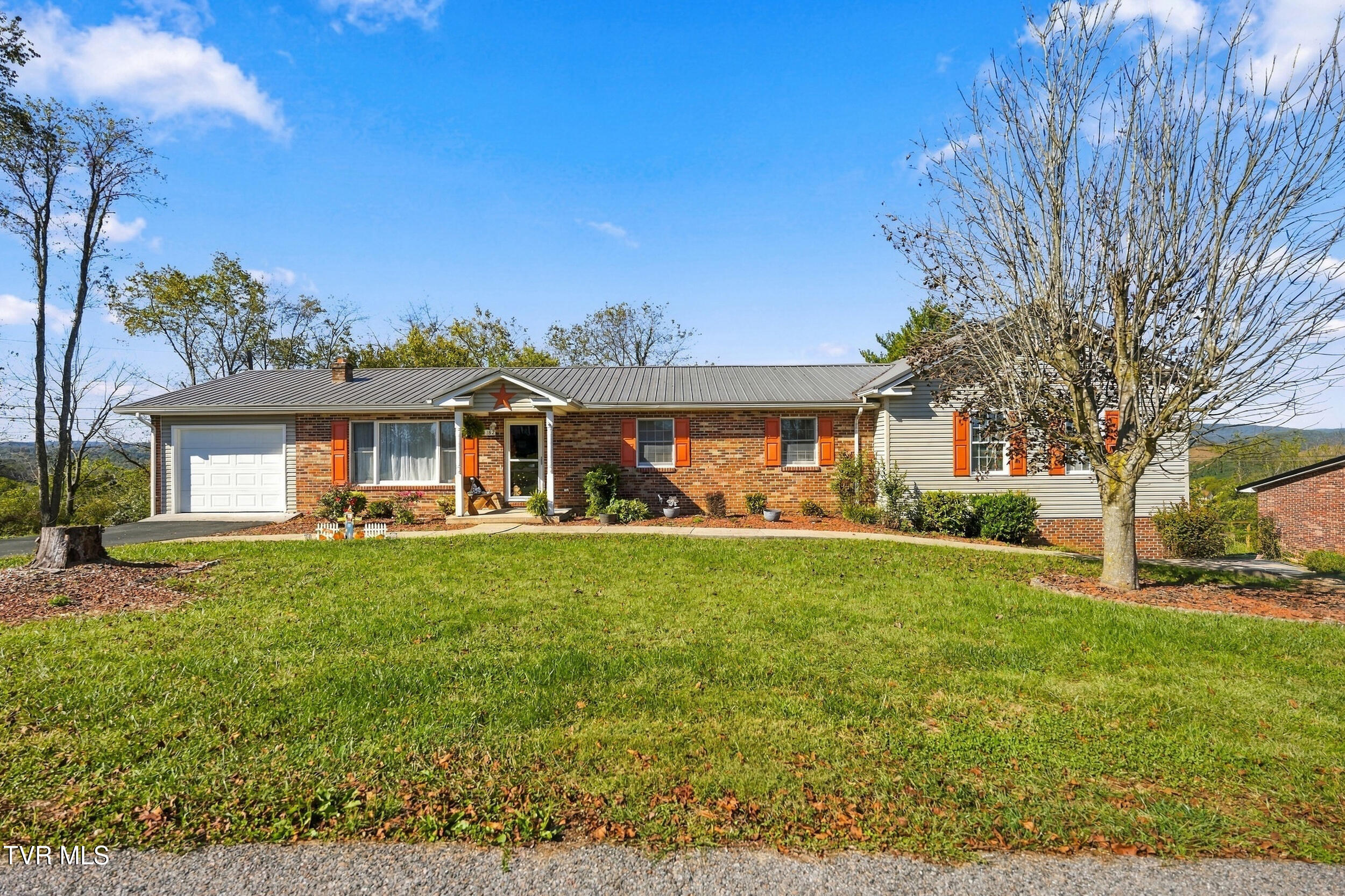 2652 Pats Lane — photo