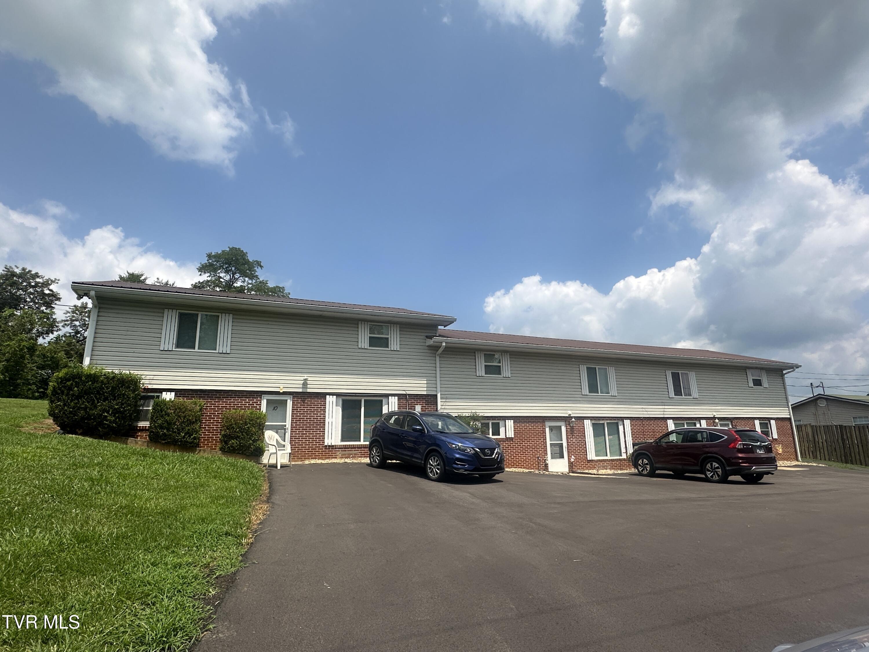 160 Kathy Avenue Unit 9 — photo