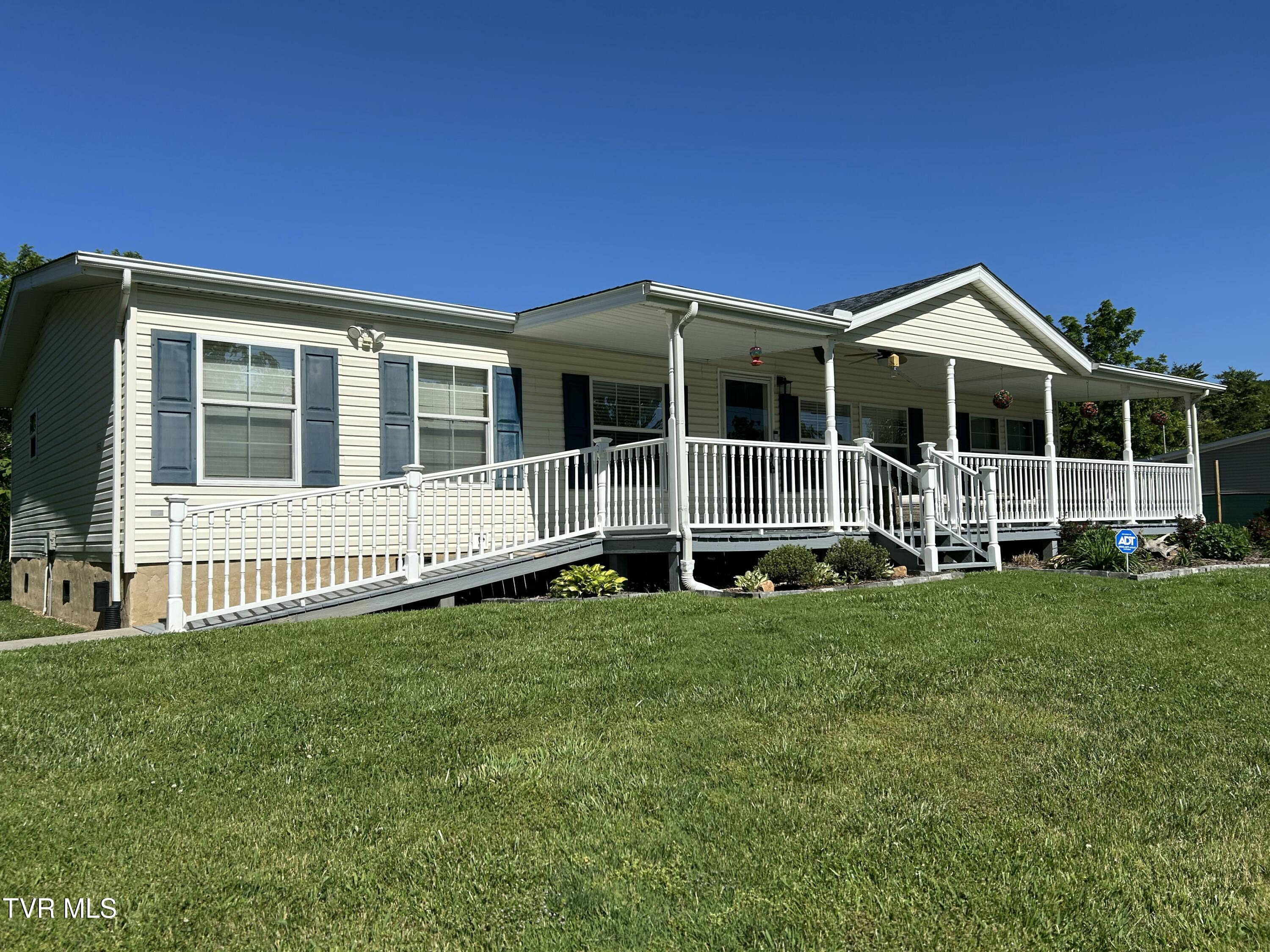 1746 Goshen Valley Road — photo