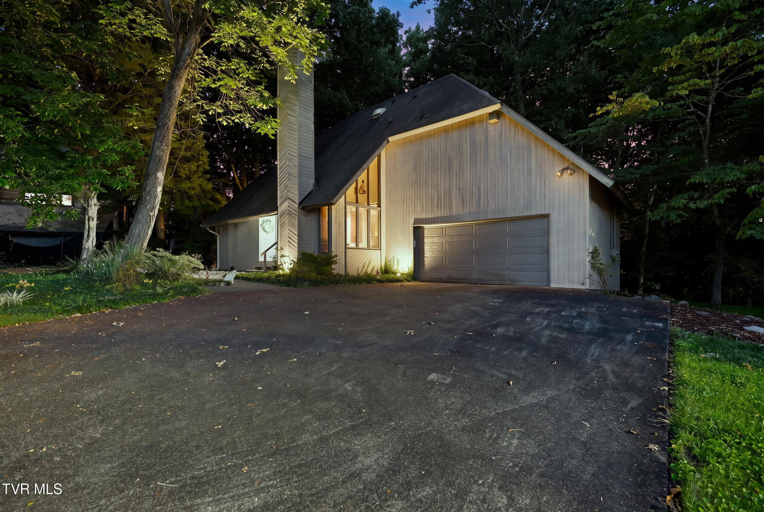 705 Judith Drive — photo