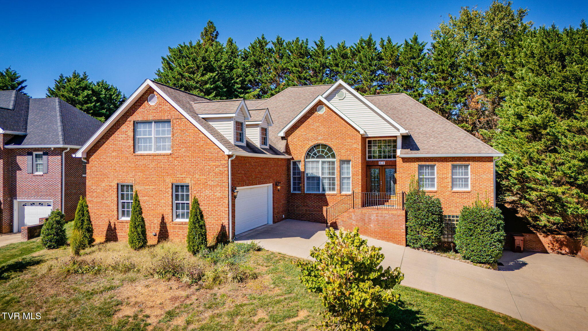 412 Emerald Chase Circle — photo