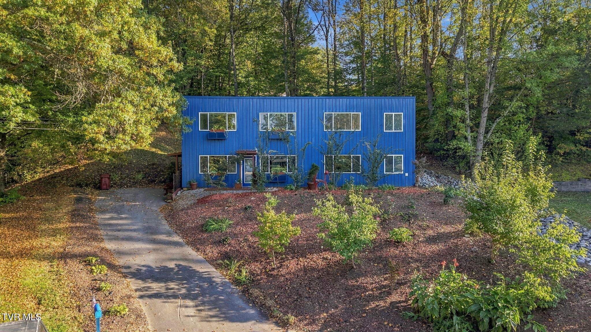 3 Overlook Court — photo